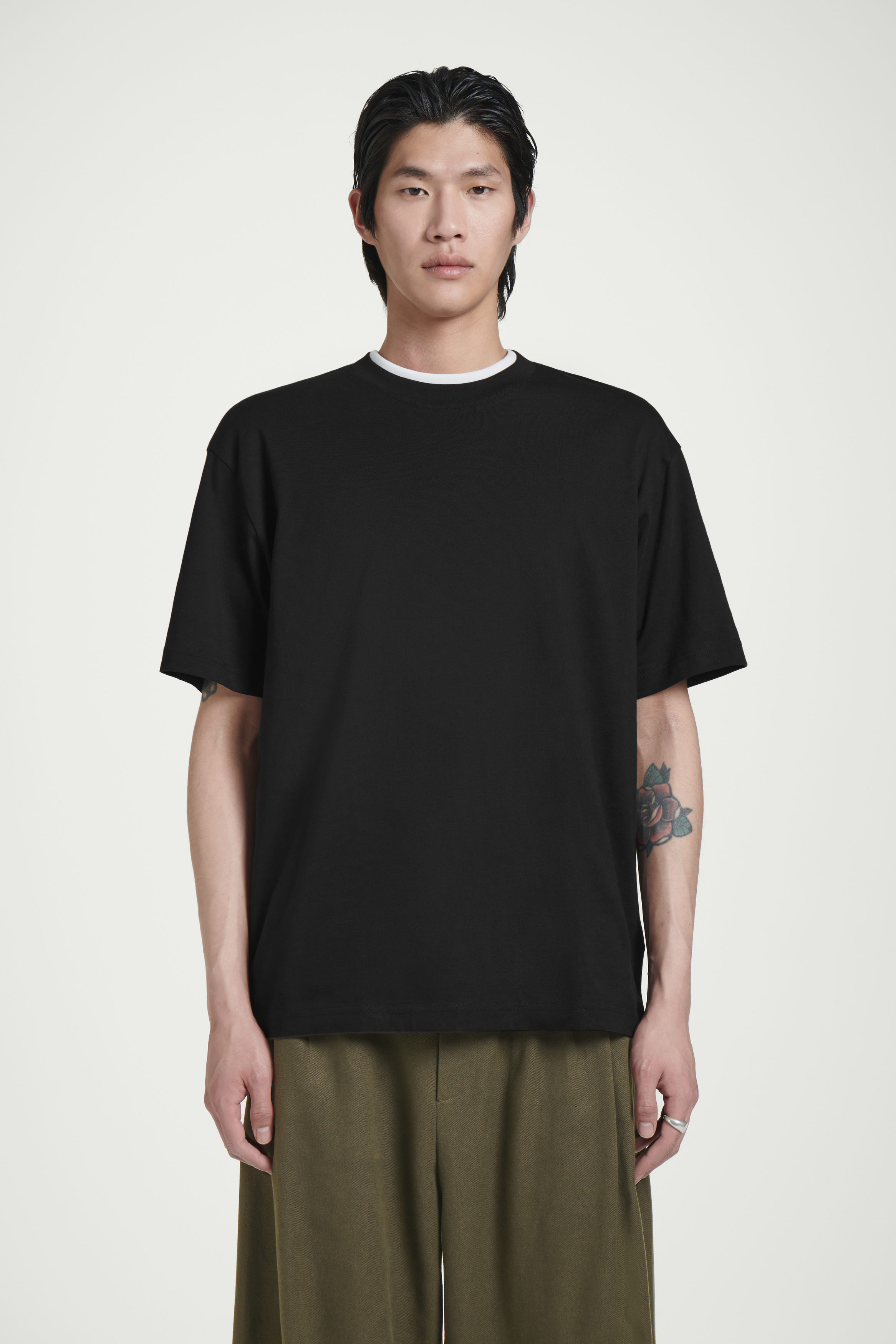 OVERSIZED COTTON T-SHIRT - BLACK | COS