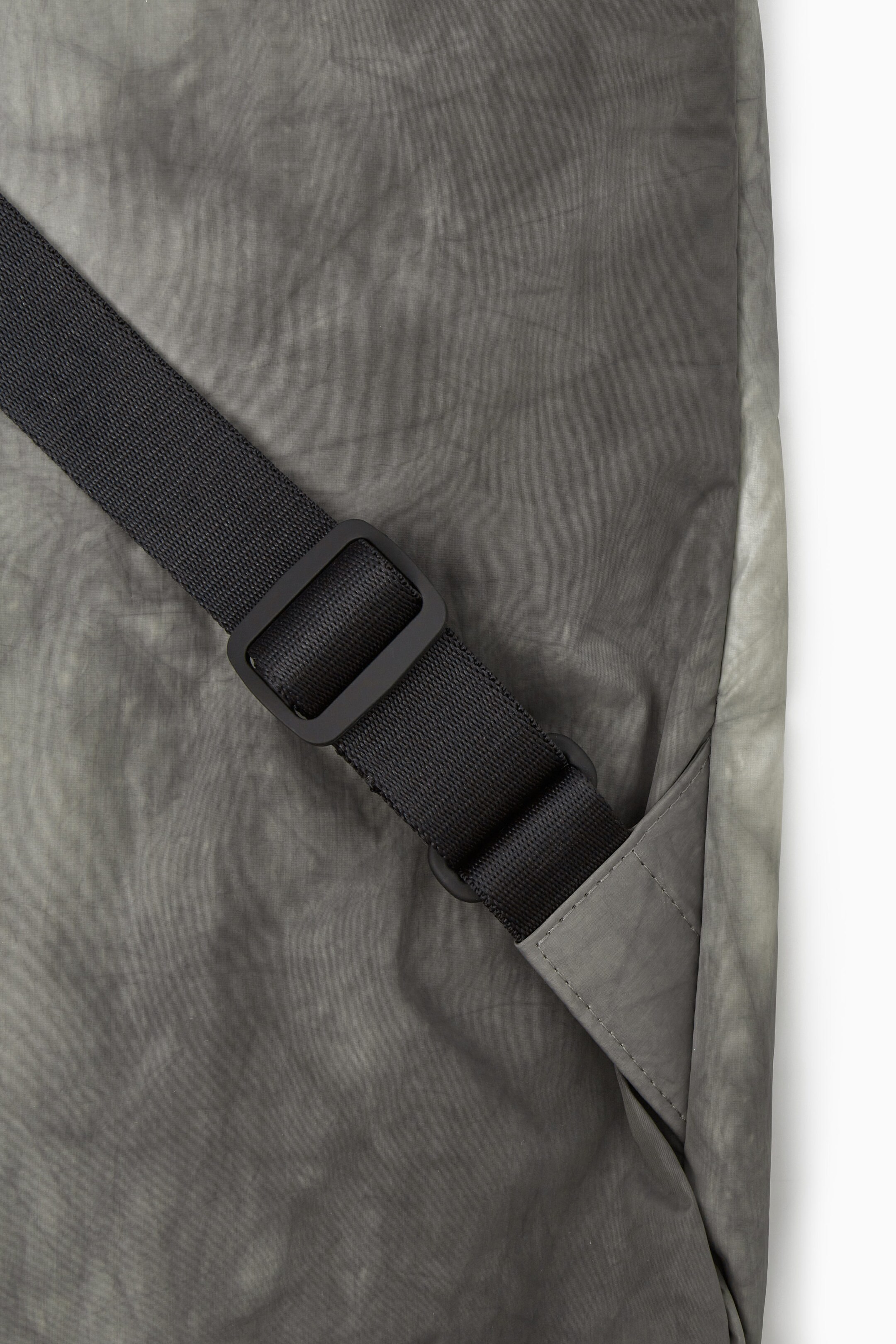 StillMedia/DescriptiveDetail