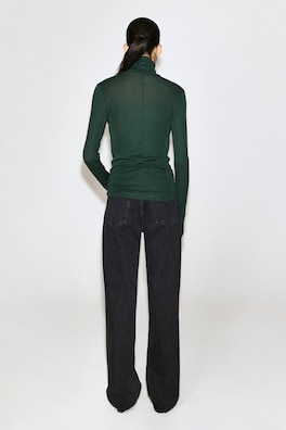 MERINO WOOL TURTLENECK TOP — DARK GREEN 5