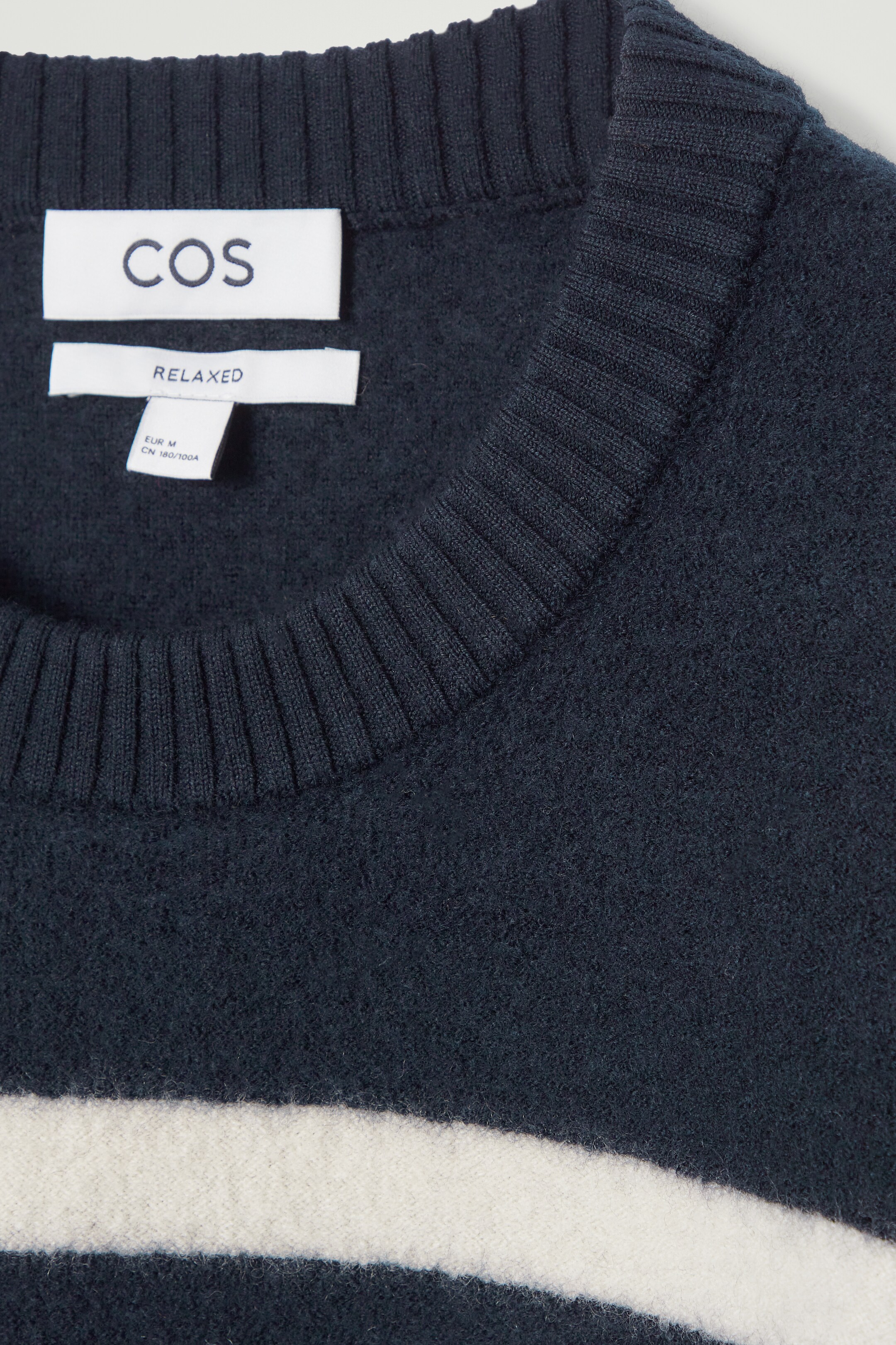 Ingrandisci l'immagine: BOILED-WOOL CREW-NECK JUMPER - NAVY / STRIPED - UOMO | H&M CH 3