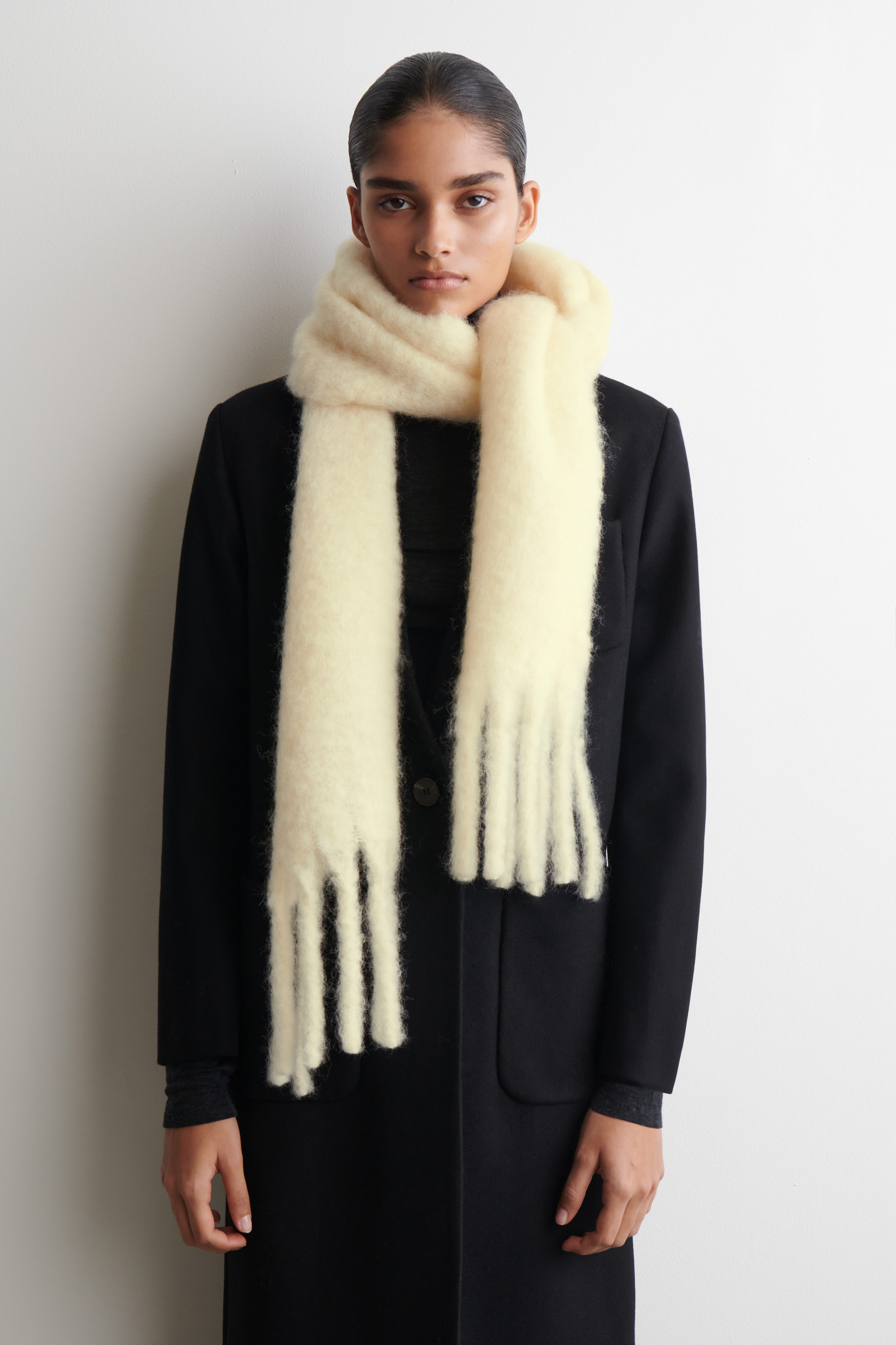 COS モヘアマフラー　Cos mohair muffler COS モヘアマフラー Cos mohair muffler COS モヘアマフラー Cos
