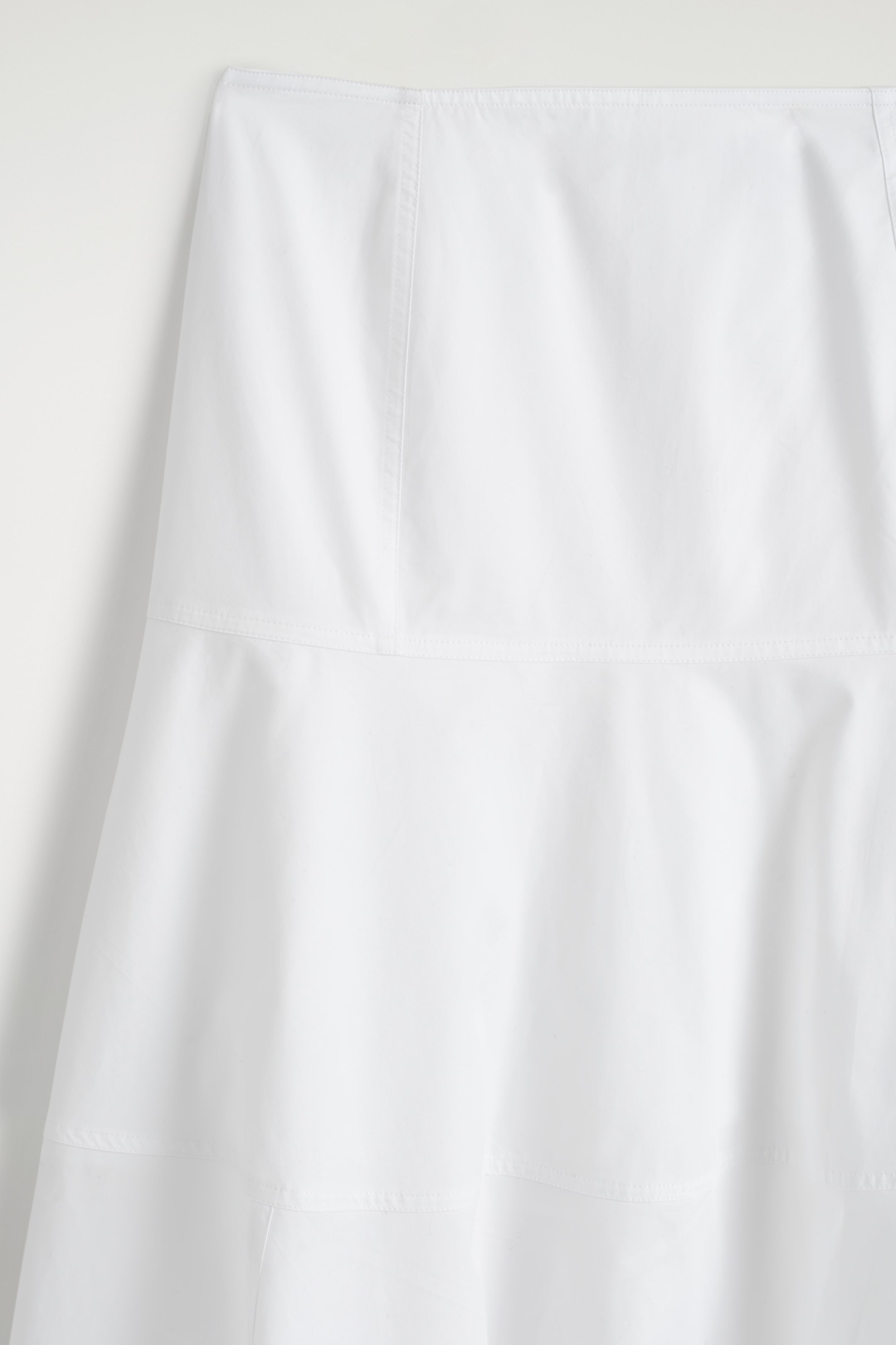 Größeres Bild anzeigen: MIDIROCK AUS BAUMWOLLE MIT EINSÄTZEN - WEISS - Ladies | H&M AT 6