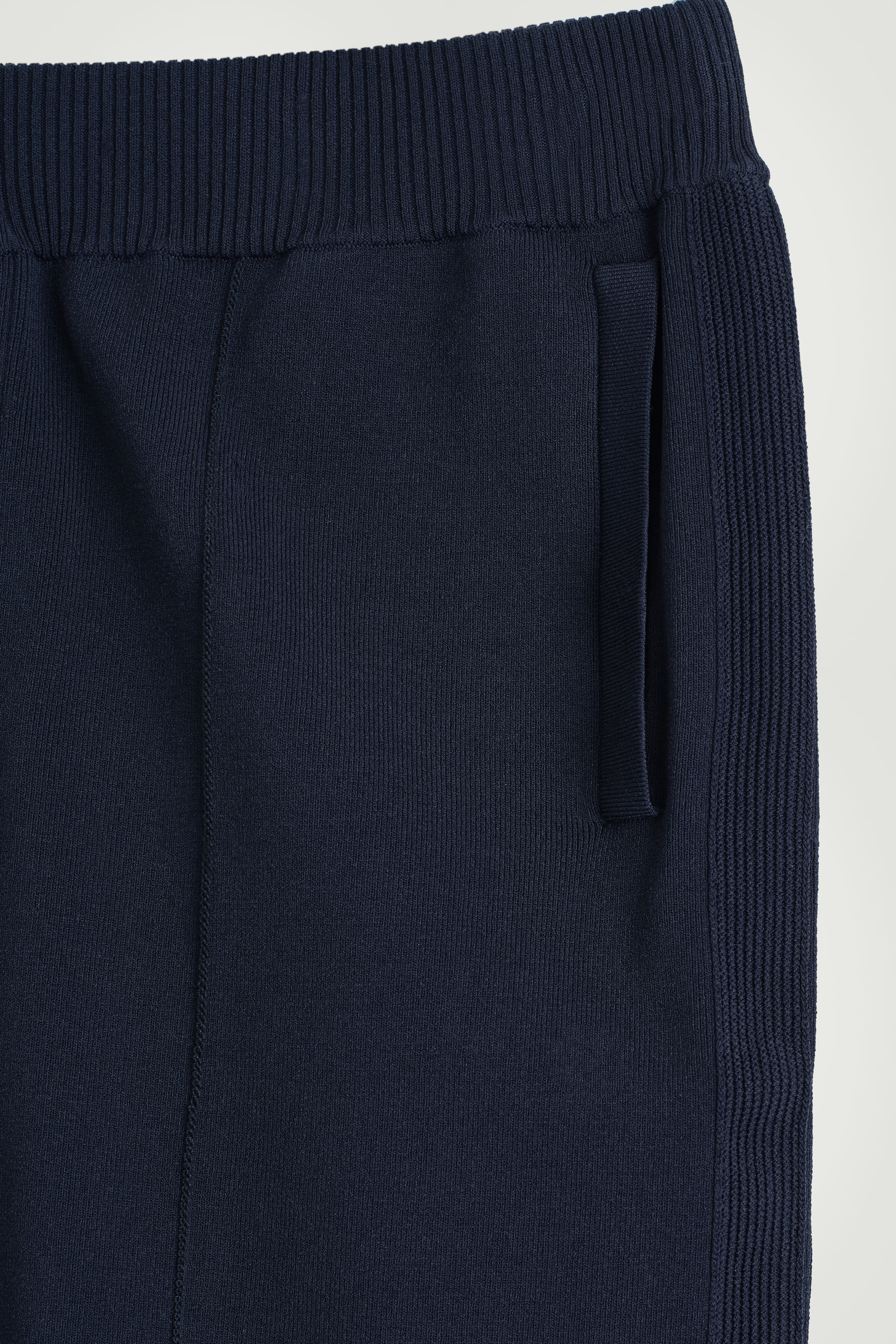 Zobraziť väčší obrázok: PLETENÉ ŠORTKY S ELASTICKÝM PÁSOM - Tmavomodrá - MUŽI | H&M SK 6
