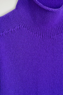 PURE CASHMERE MOCK-NECK SWEATER — PURPLE 7