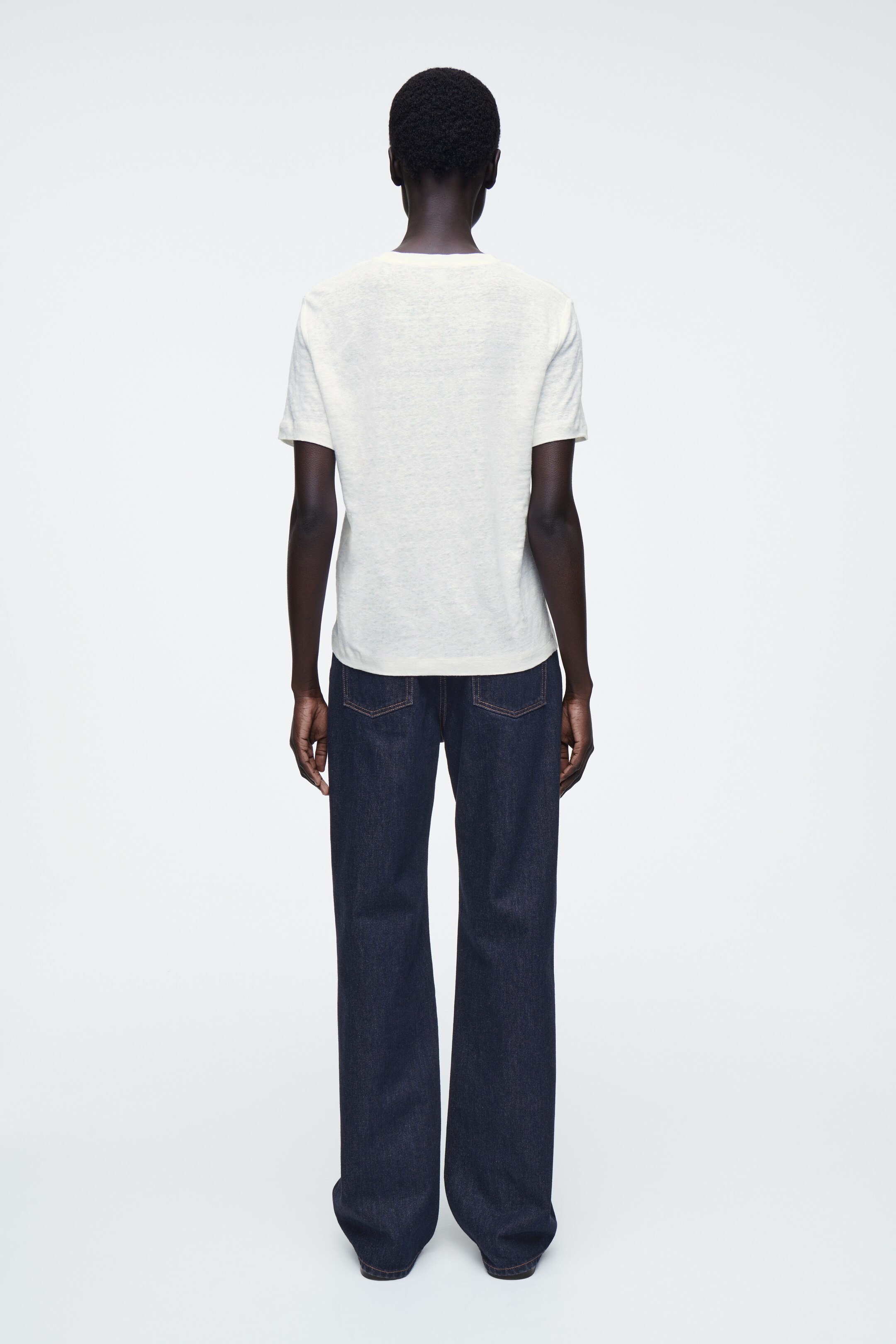 Agrandir l'image: T-SHIRT À COL ROND EN LIN - BLANC - FEMME | H&M FR 4