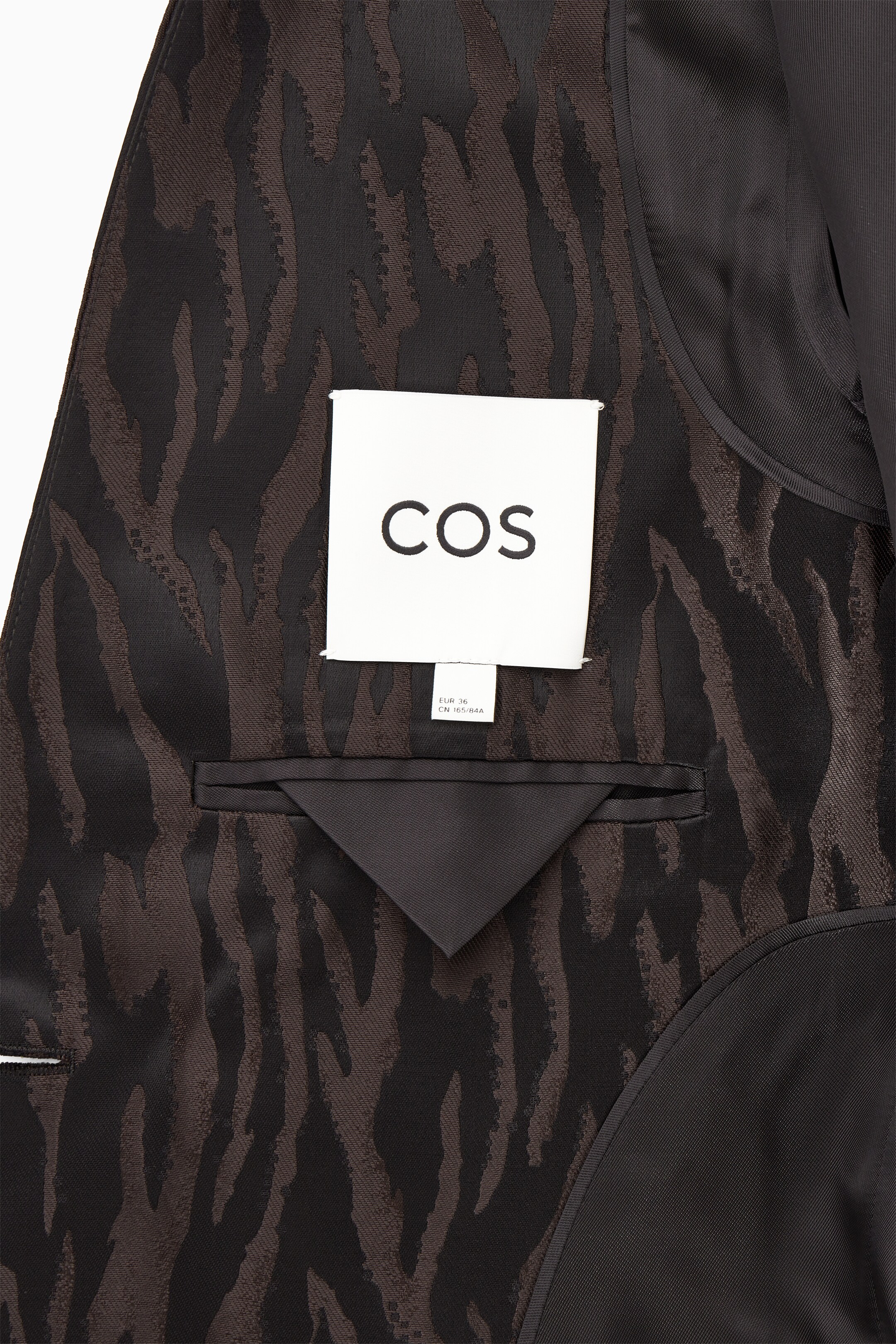 Agrandir l'image: BLAZER SANS COL DÉCONTRACTÉ EN JACQUARD ZÉBRÉ - BRUN FONCÉ / NOIR - FEMME | H&M CH 2