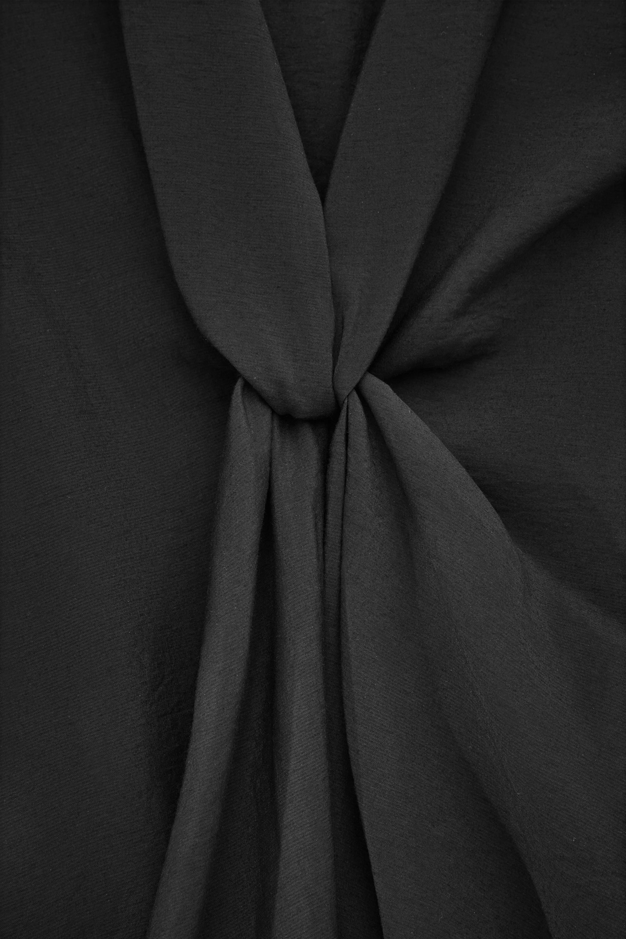 StillMedia/DescriptiveDetail