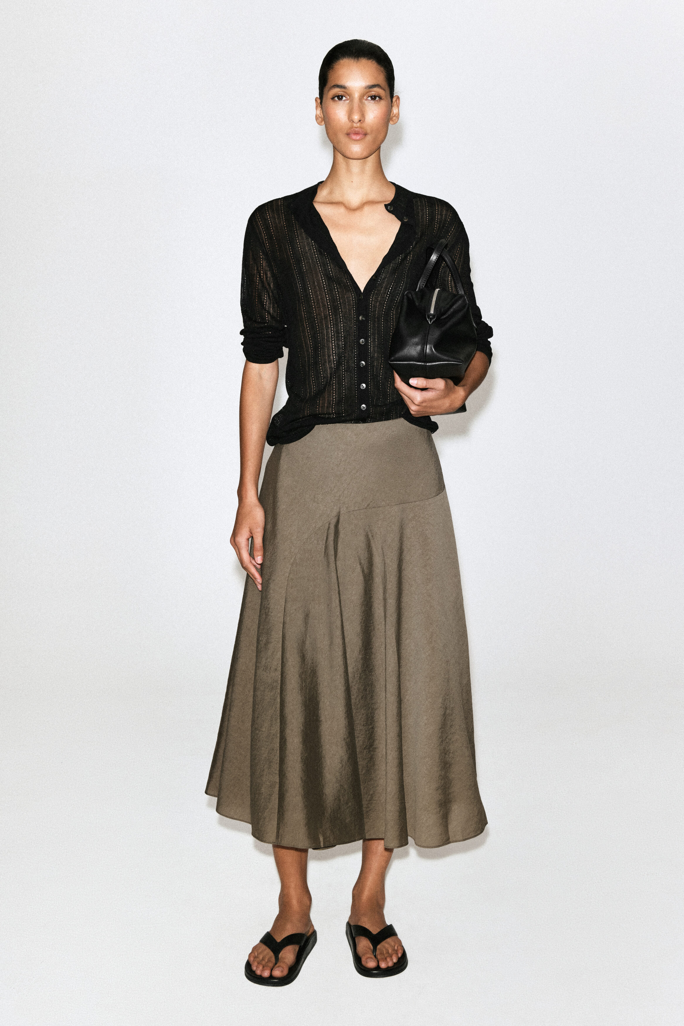 BUTTON-DETAIL FLUID MIDI SKIRT thumbnail 2