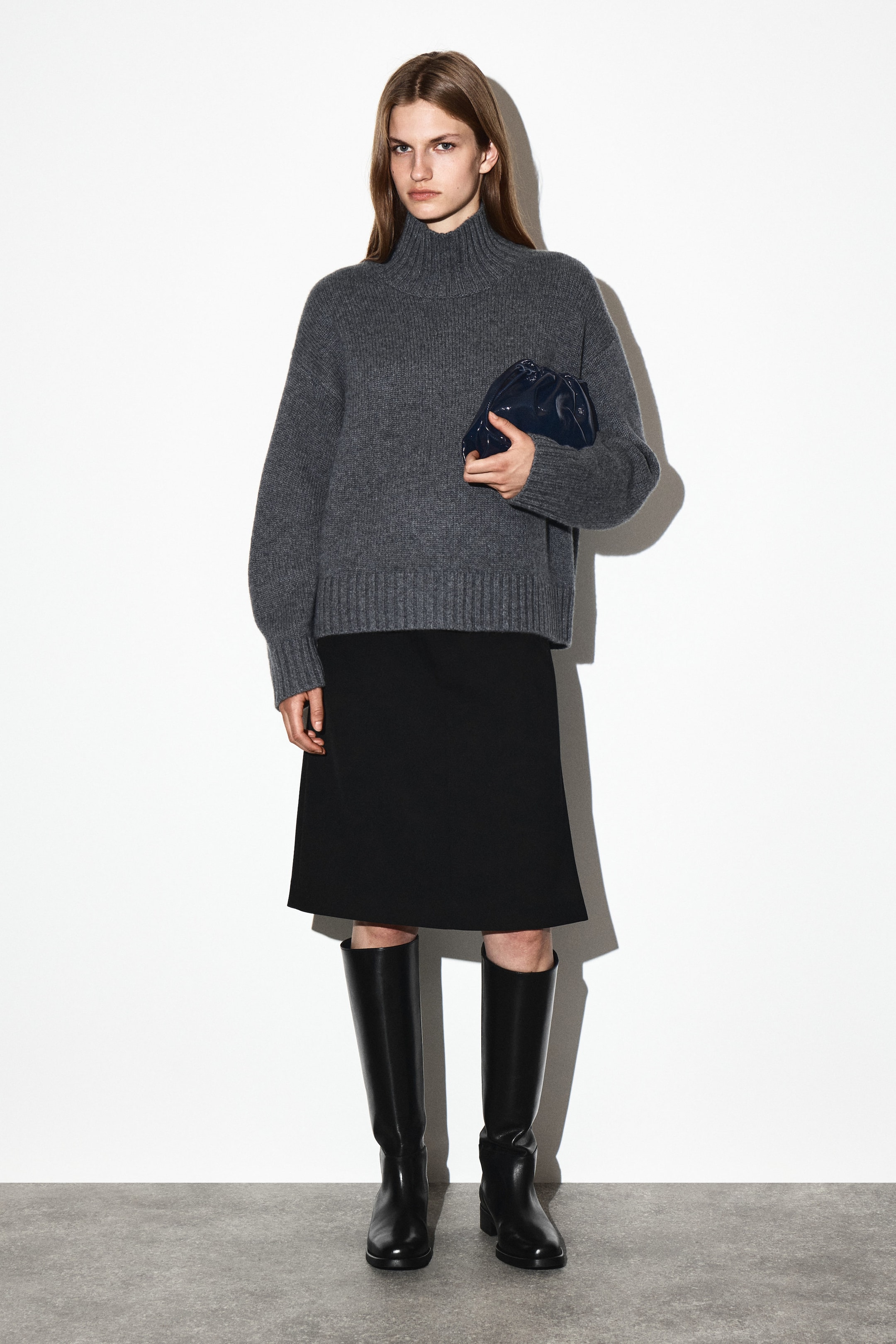 MINI CAVATELLI CLUTCH BAG - LEATHER