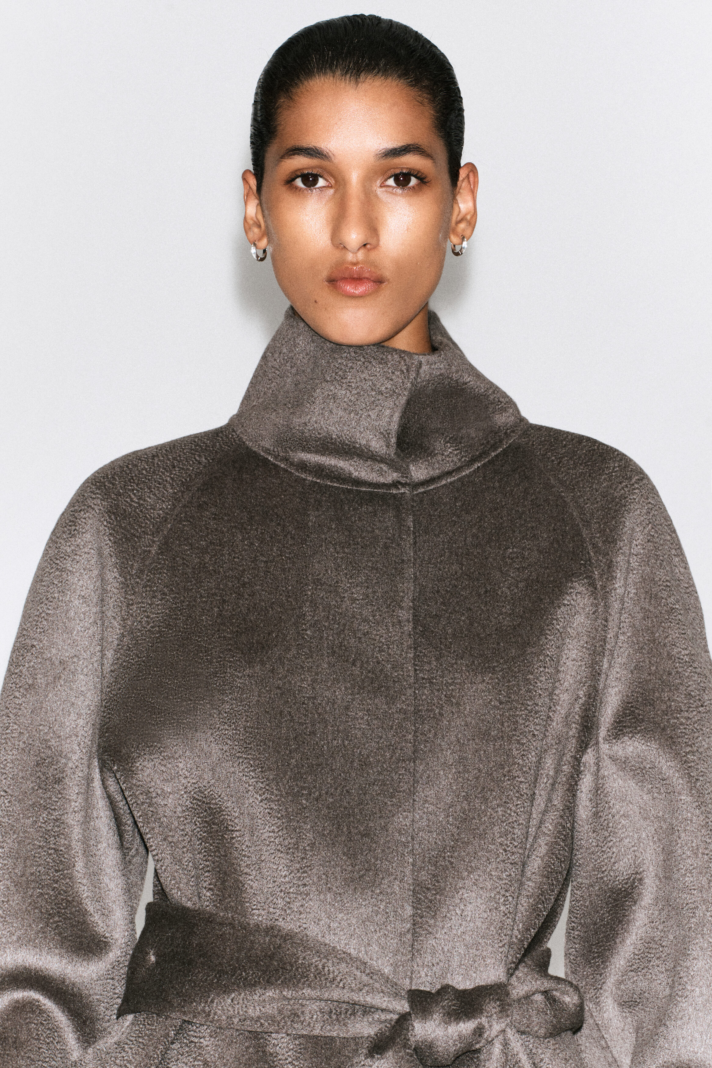 BELTED DOUBLE-FACED CASHMERE JACKET - STONE | COS US