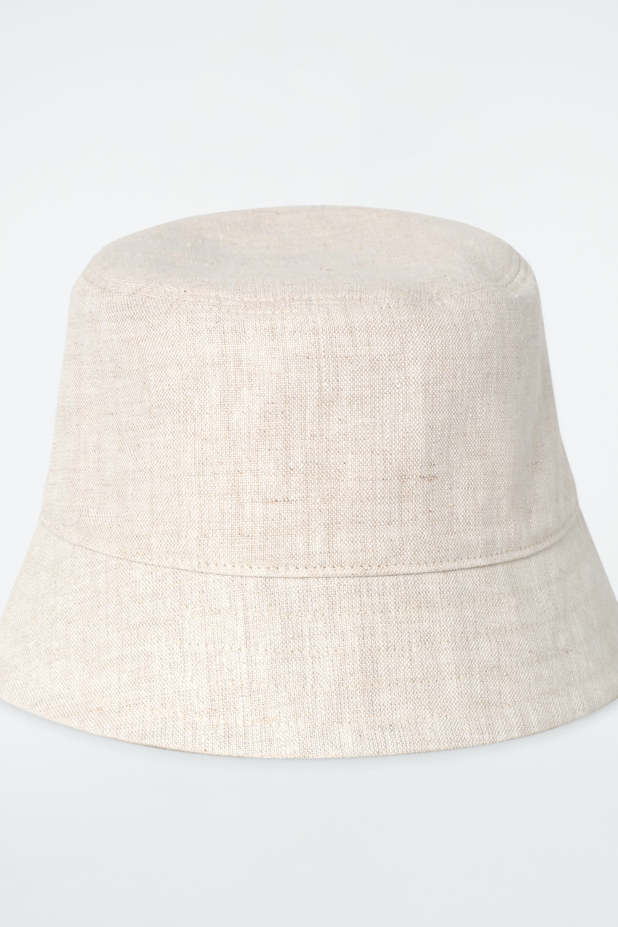 LINEN BUCKET HAT - LIGHT BEIGE / UNDYED | COS LINEN BUCKET HAT - LIGHT BEIGE / UNDYED | COS