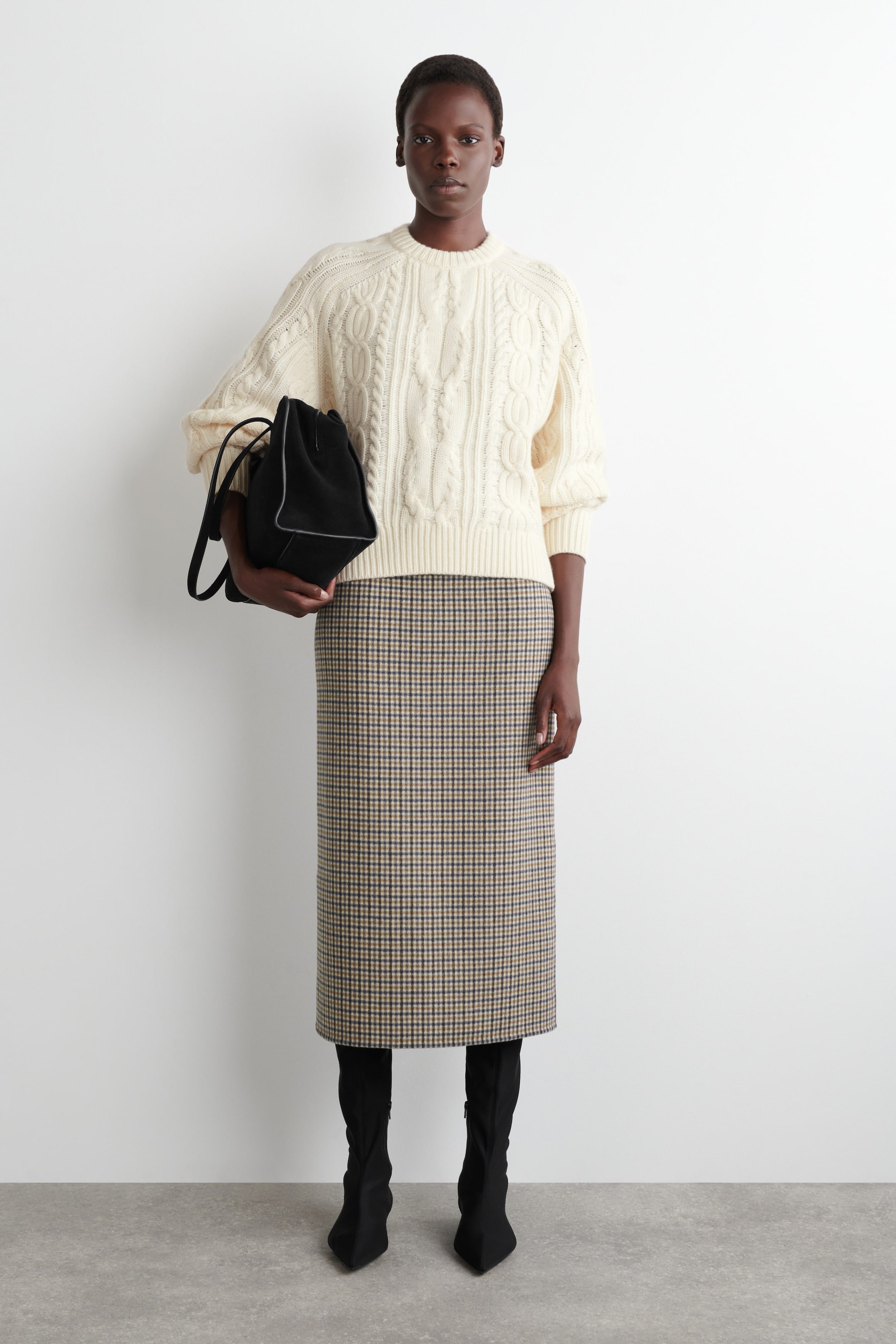 CABLE-KNIT WOOL-CASHMERE SWEATER