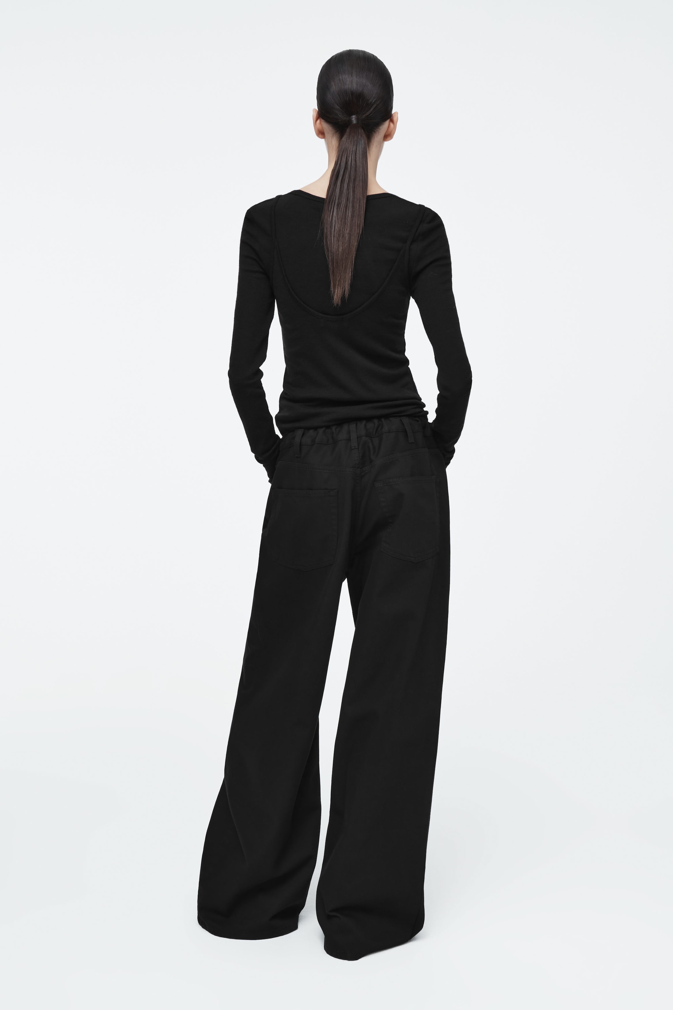 WIDE-LEG DRAWSTRING PANTS