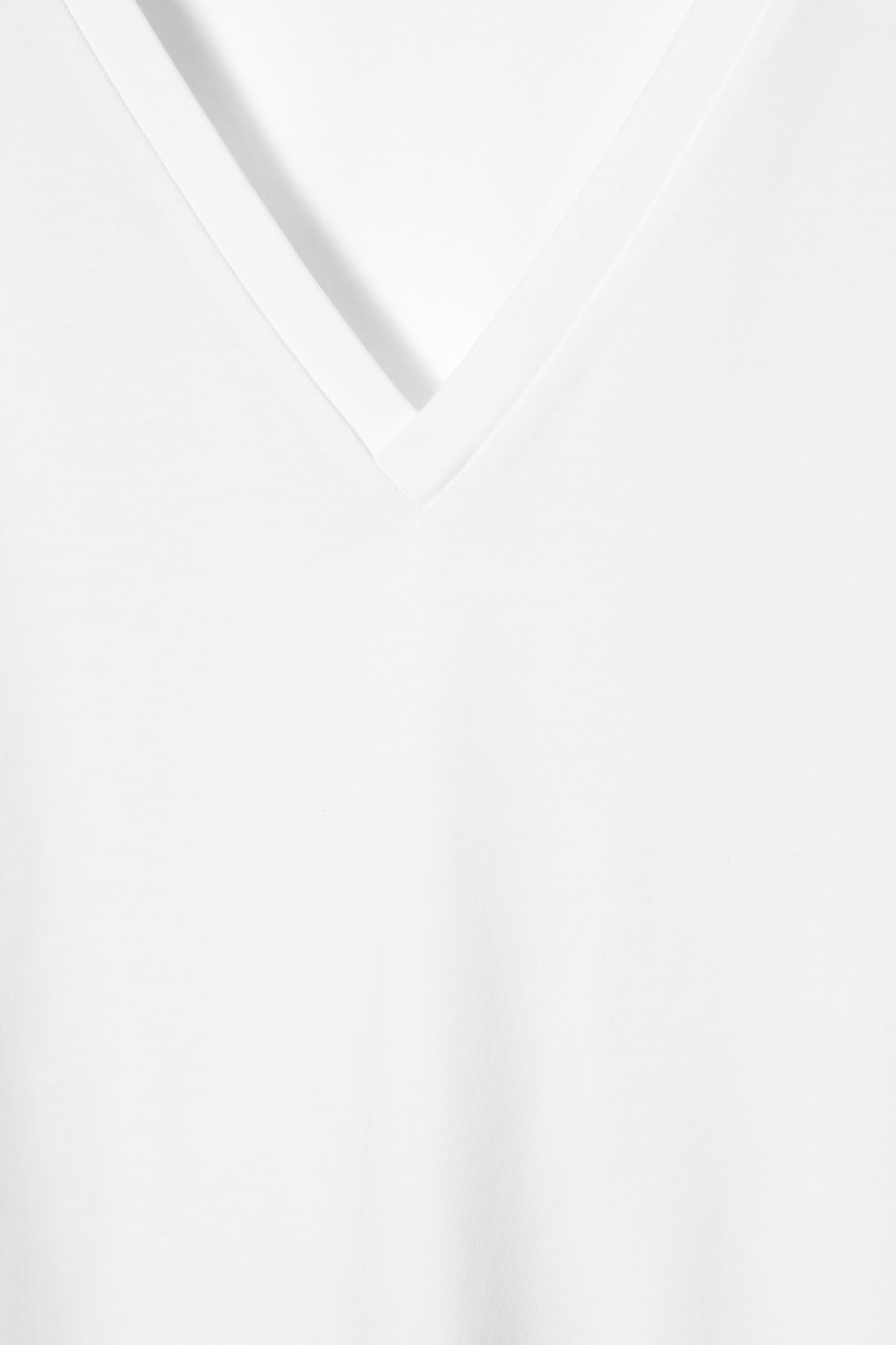 StillMedia/DescriptiveDetail