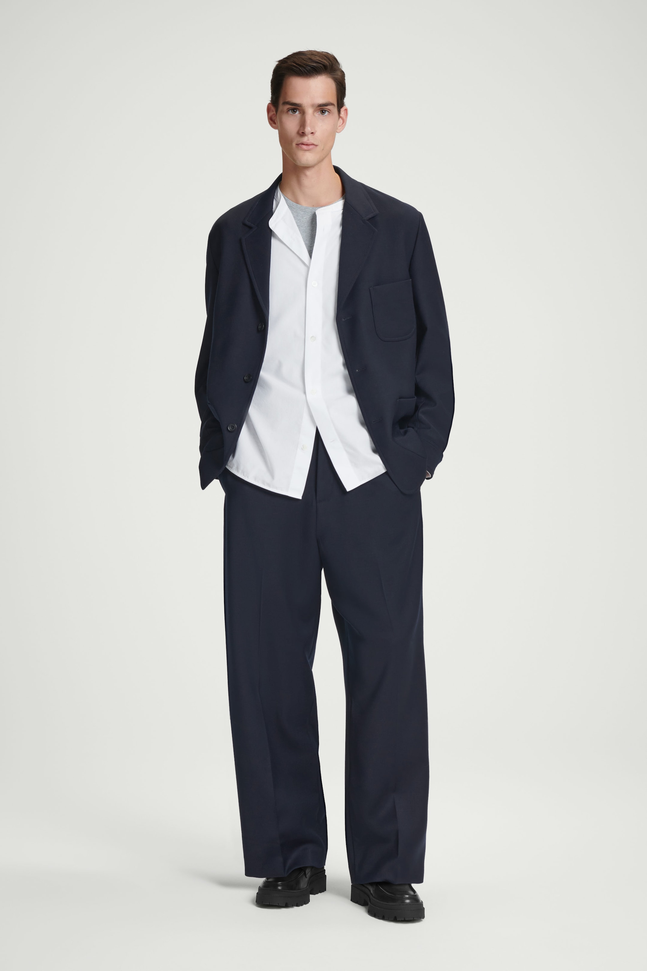 RELAXED UNSTRUCTURED MERINO WOOL-BLEND BLAZER