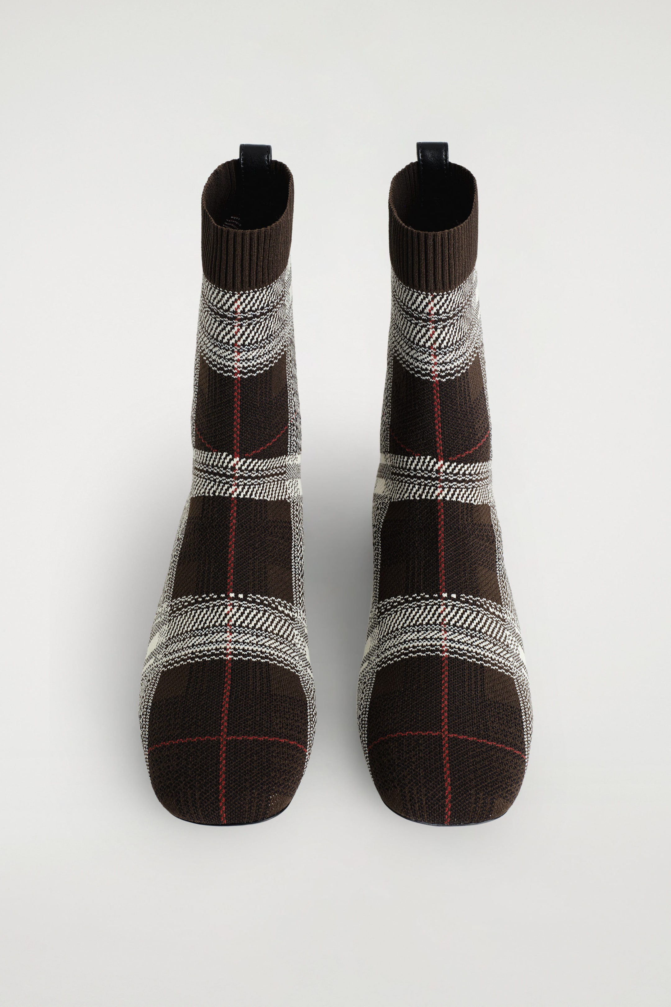 StillMedia/DescriptiveDetail