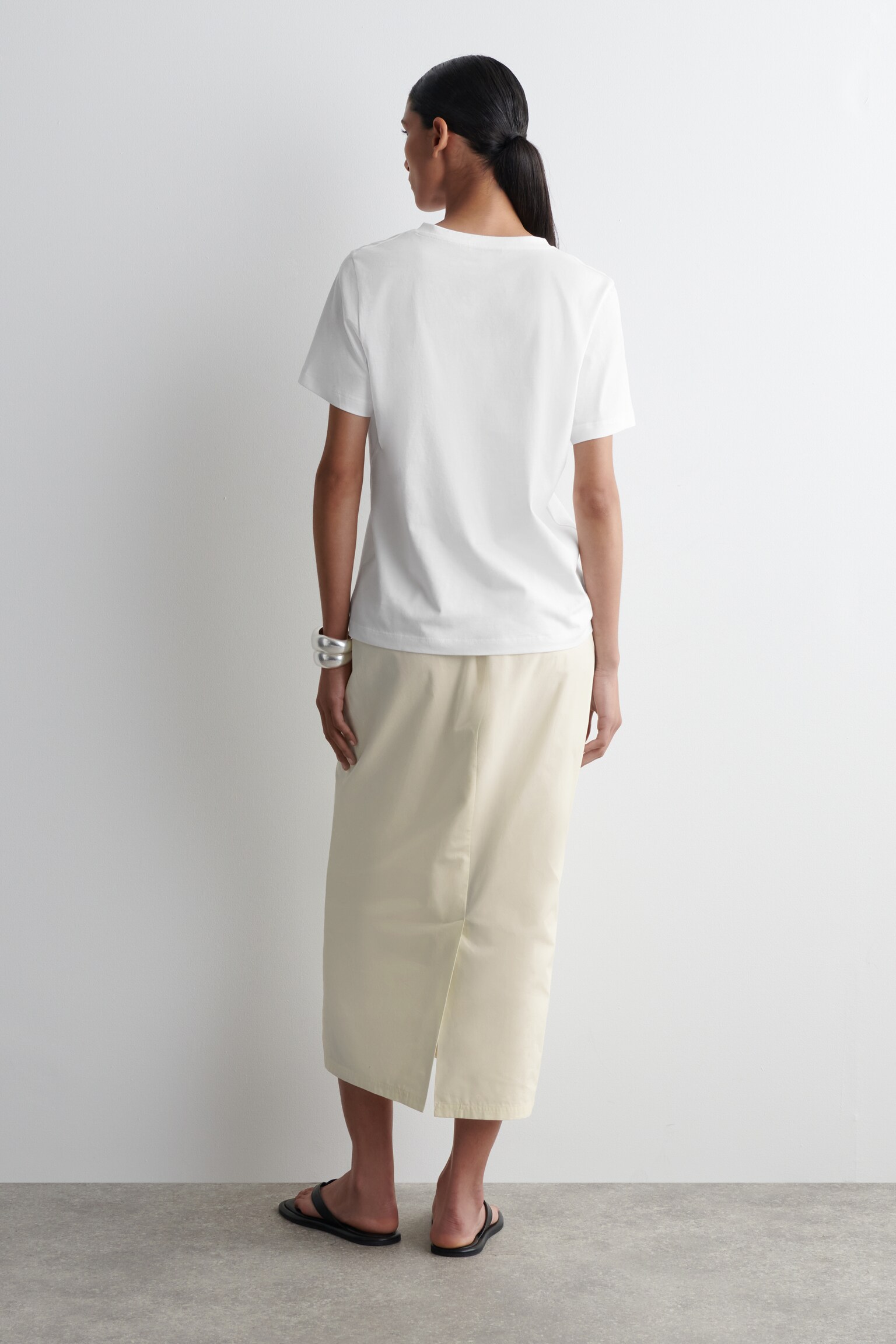 T-SHIRT AUS BAUMWOLLE MIT V-AUSSCHNITT - WEISS/GRAU MELIERT/WEISS/GESTREIFT/SCHWARZ - 5