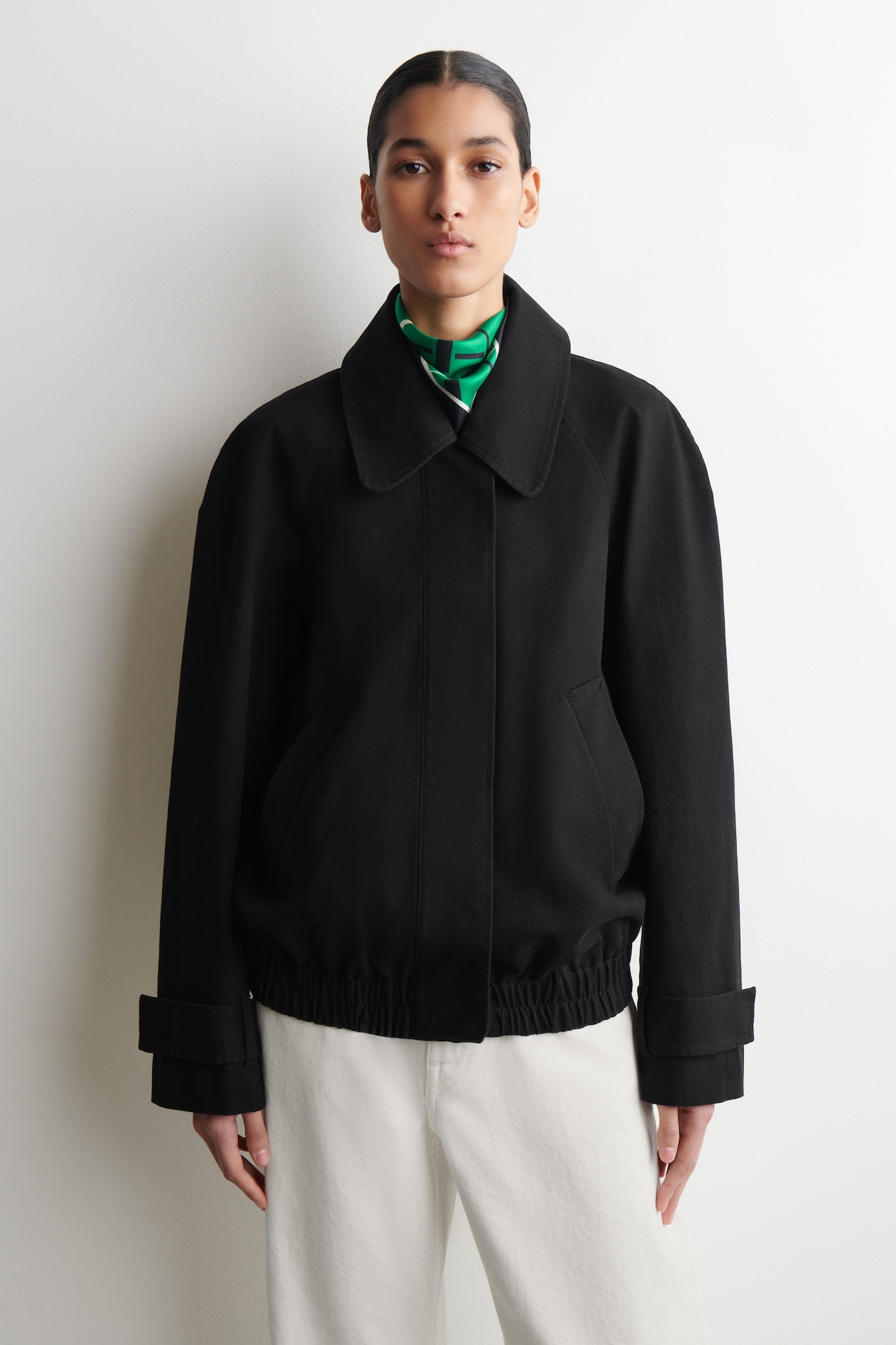 ROUNDED COTTON BLOUSON JACKET — BLACK