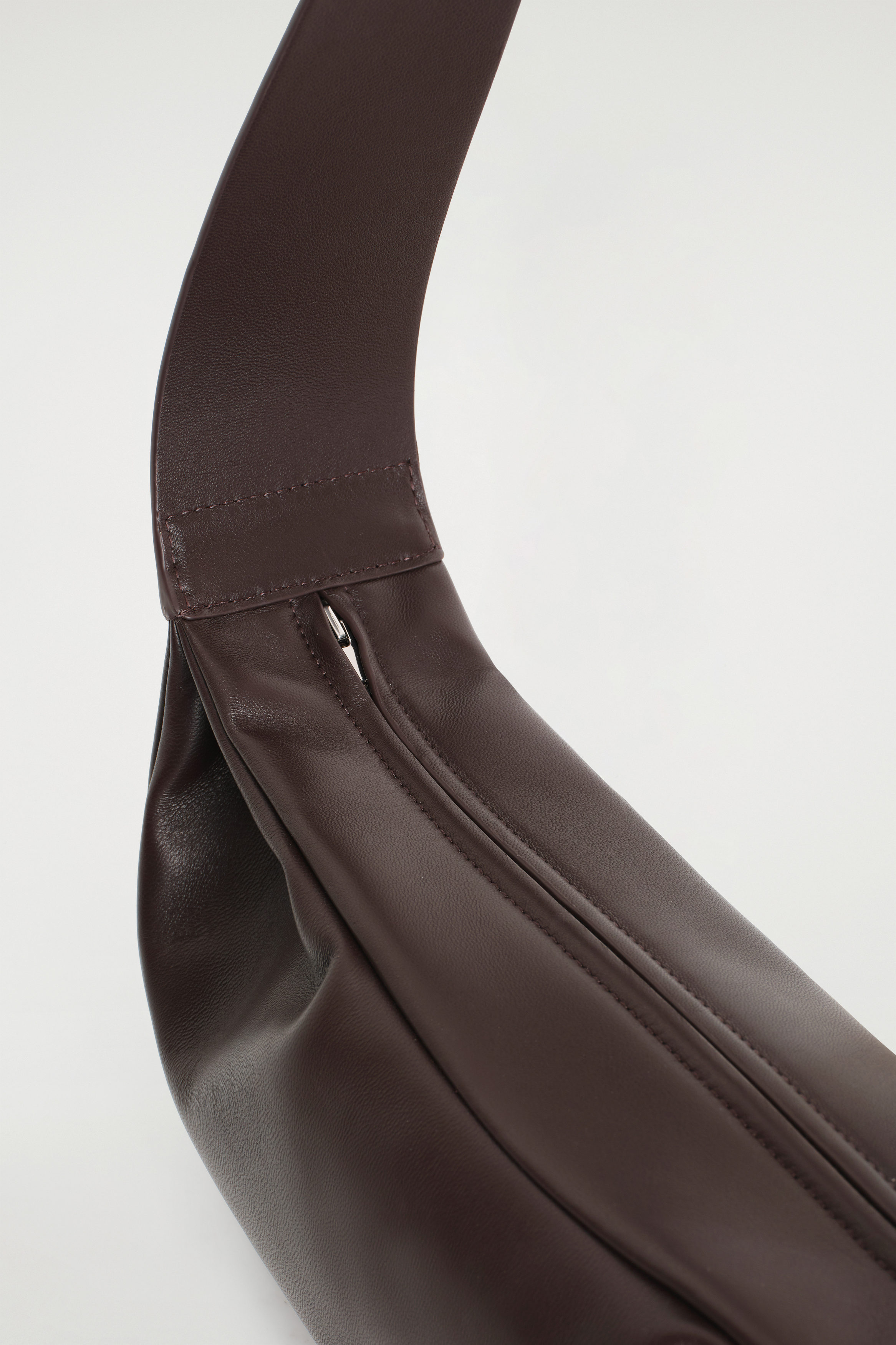 SWING CROSSBODY BAG - LEATHER - DARK BROWN | COS AU