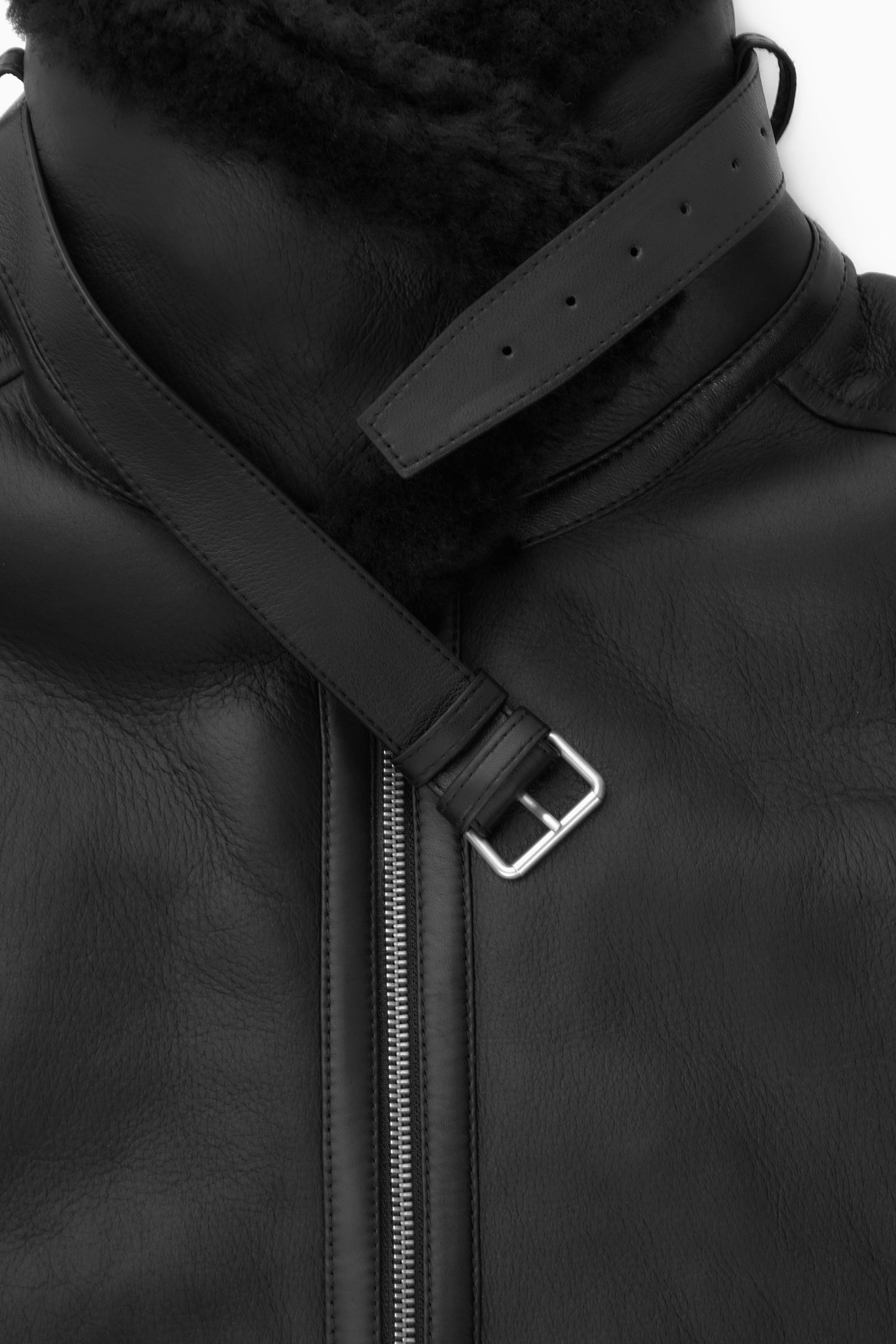 StillMedia/DescriptiveDetail