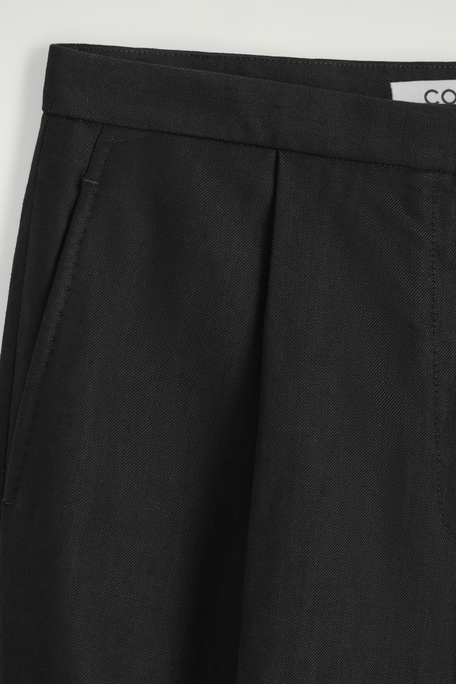 PANTALÓN RECTO CROP EN MEZCLA DE LINO - NEGRO - 6