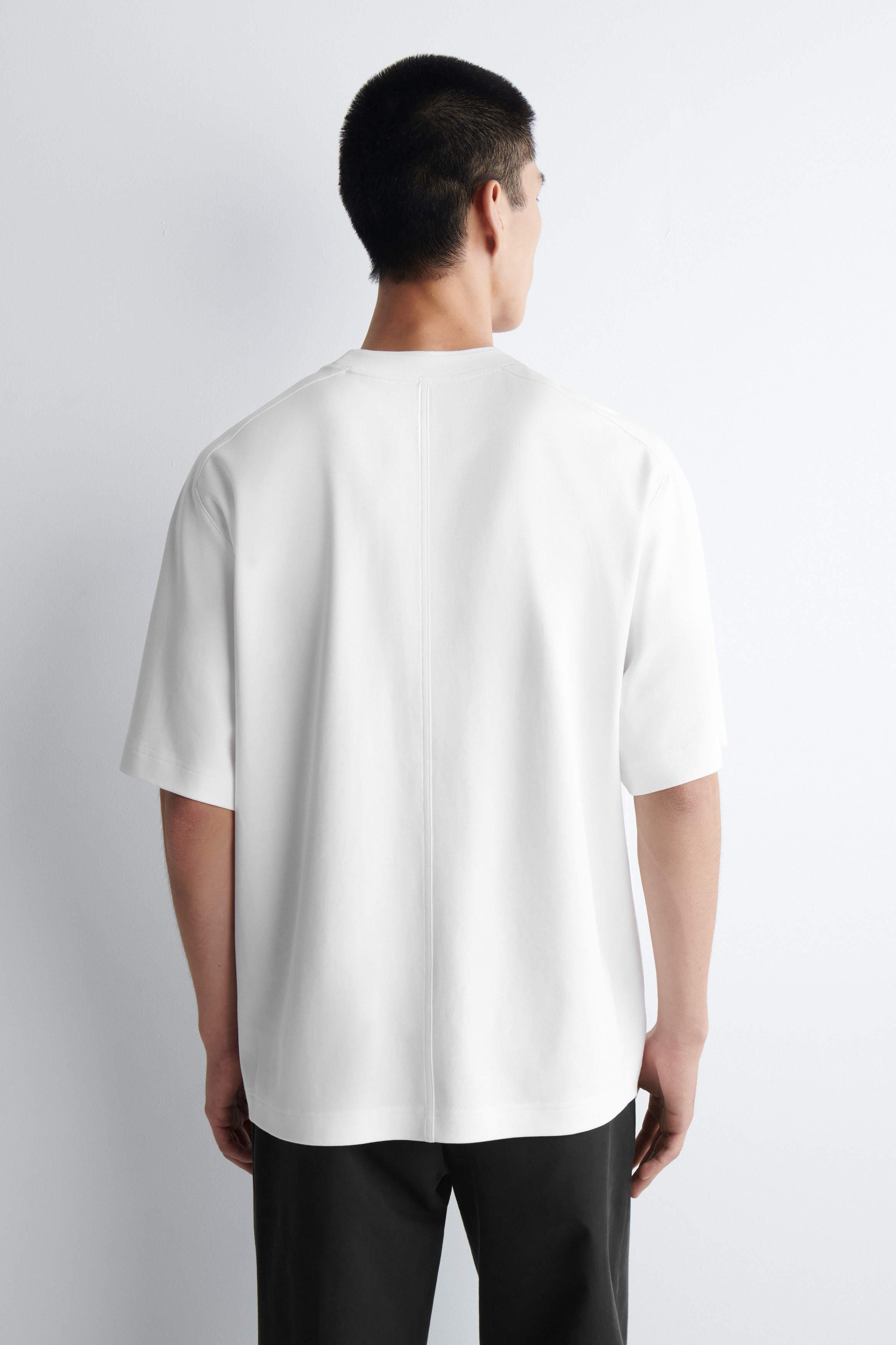N!ce ホワイト Tシャツ OVERSIZED LAYERED-EFFECT T-SHIRT - WHITE | COS
