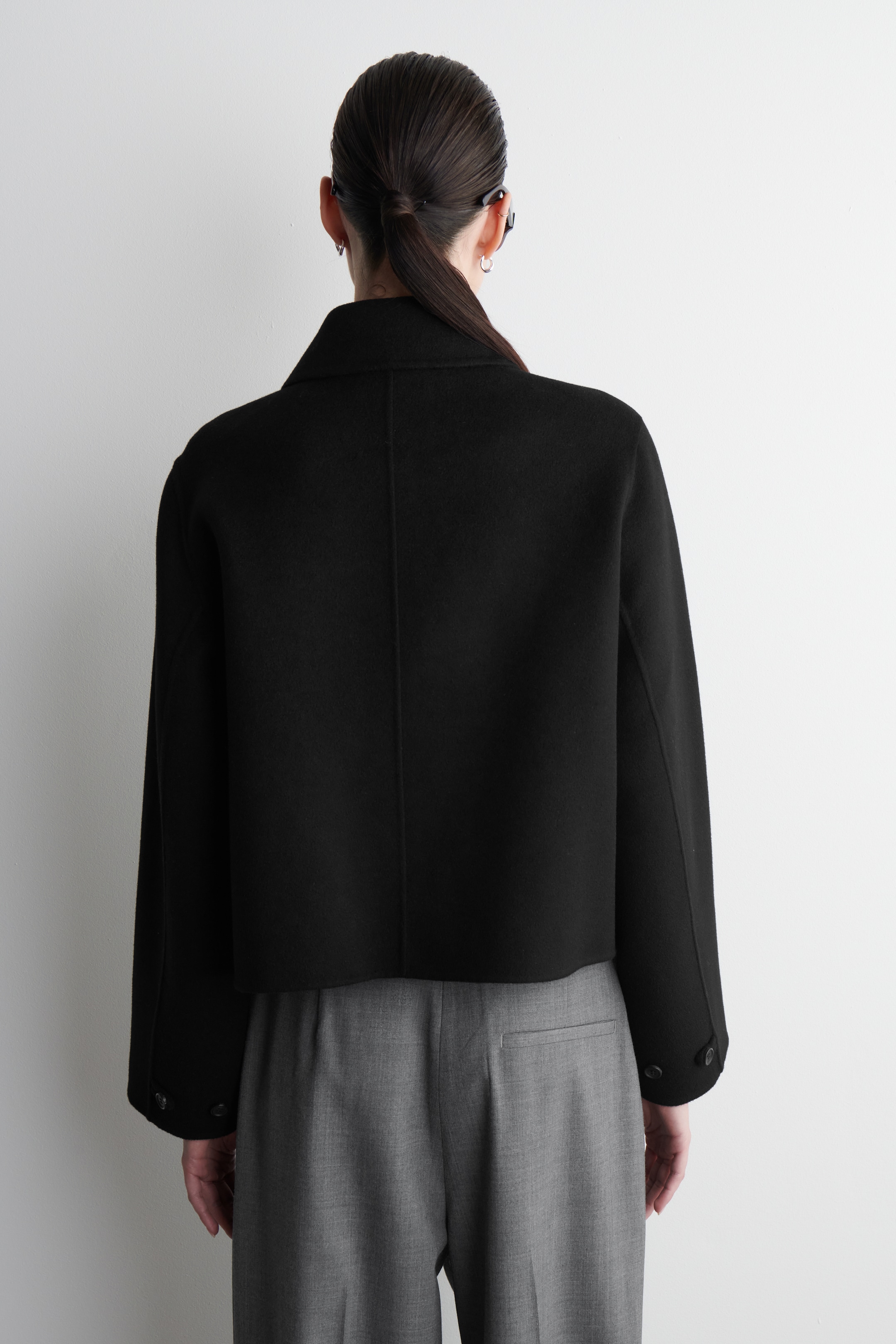 Agrandir l'image: VESTE COURTE EN LAINE DOUBLE FACE - NOIR - FEMME | H&M FR 4
