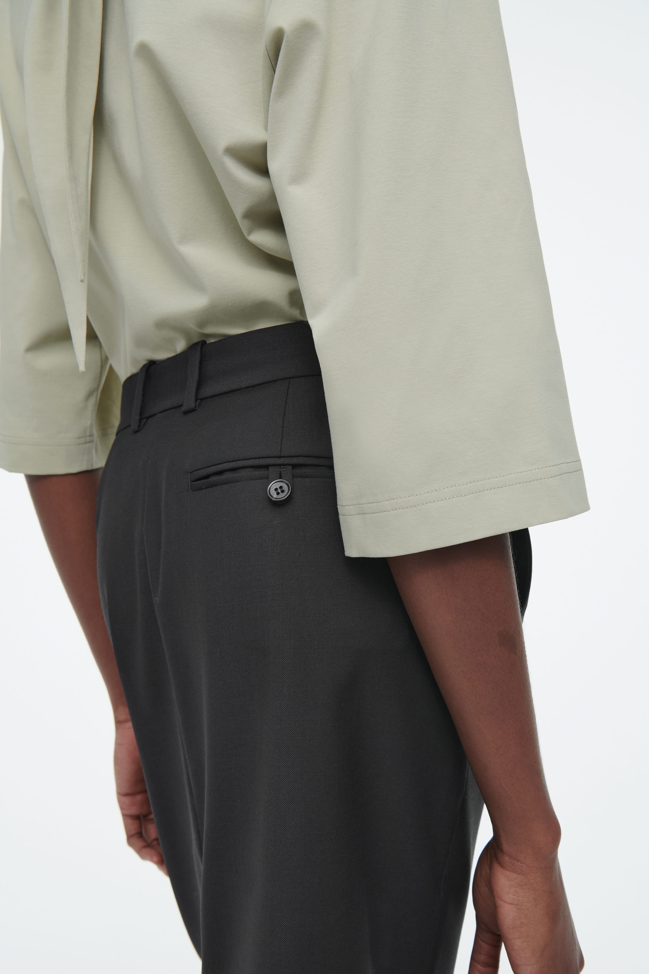 WOOL COLUMN MAXI SKIRT