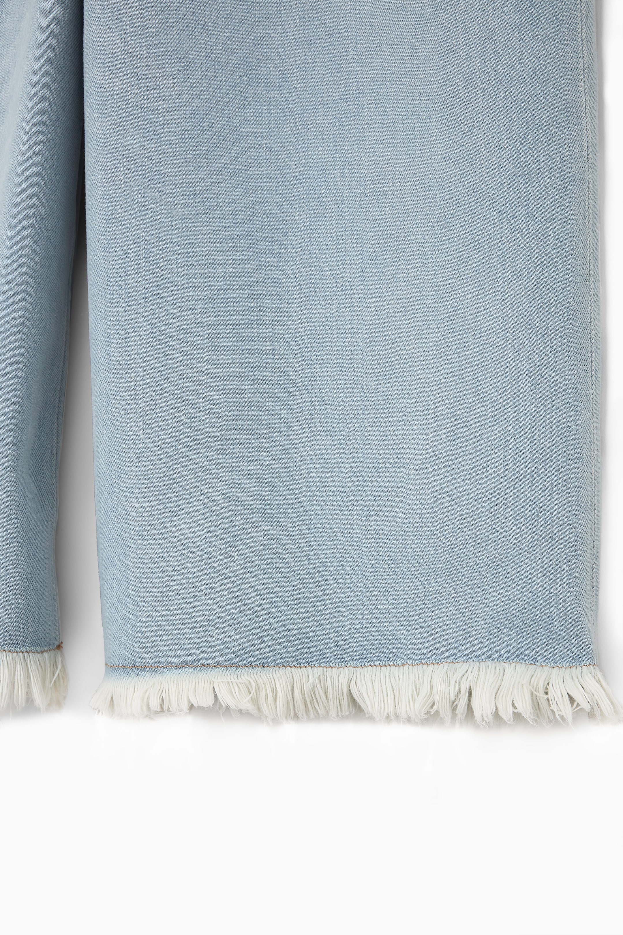 FRAYED LONGLINE DENIM SHORTS