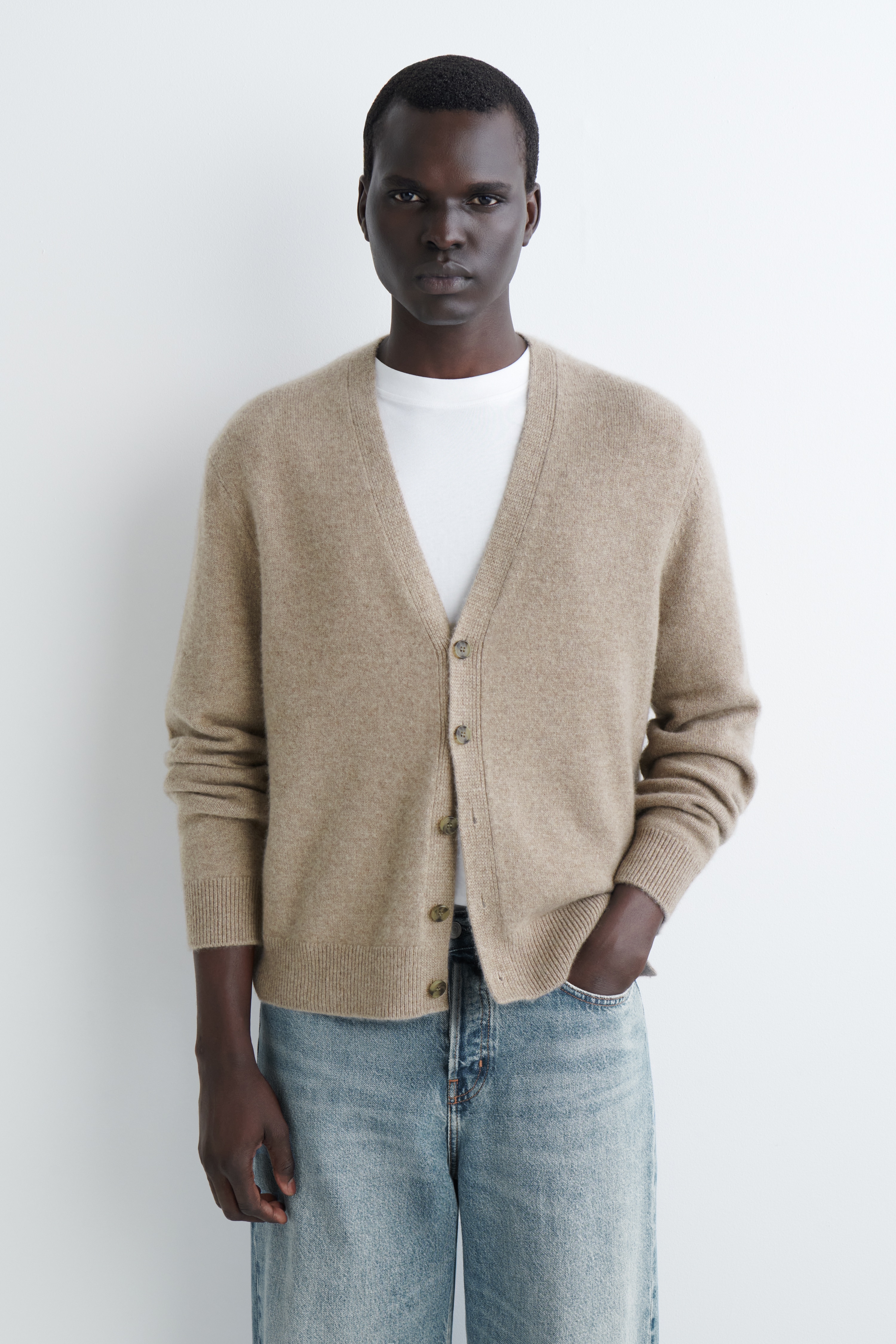 CASHMERE V-NECK CARDIGAN - LIGHT UNDYED/NAVY