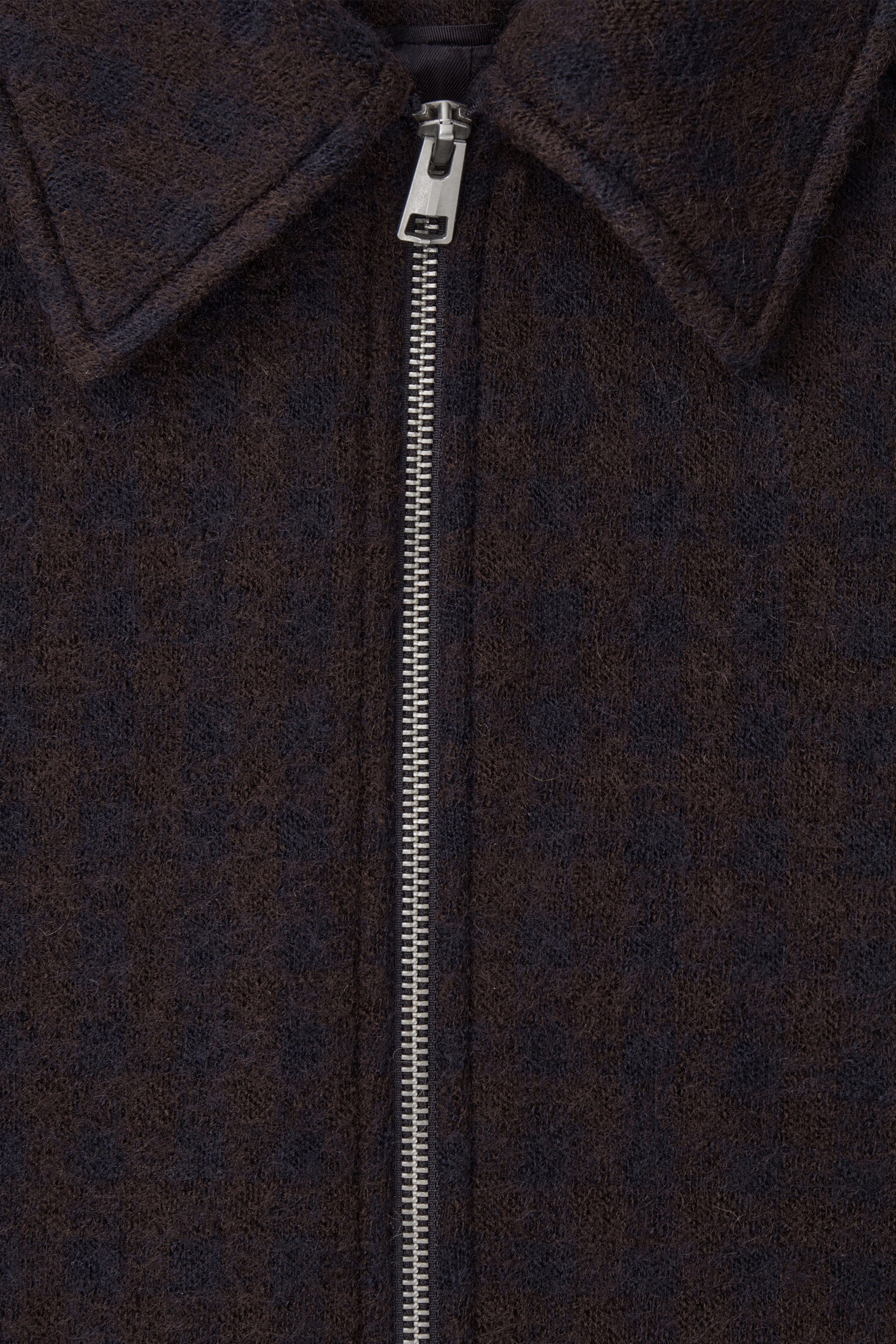 StillMedia/DescriptiveDetail