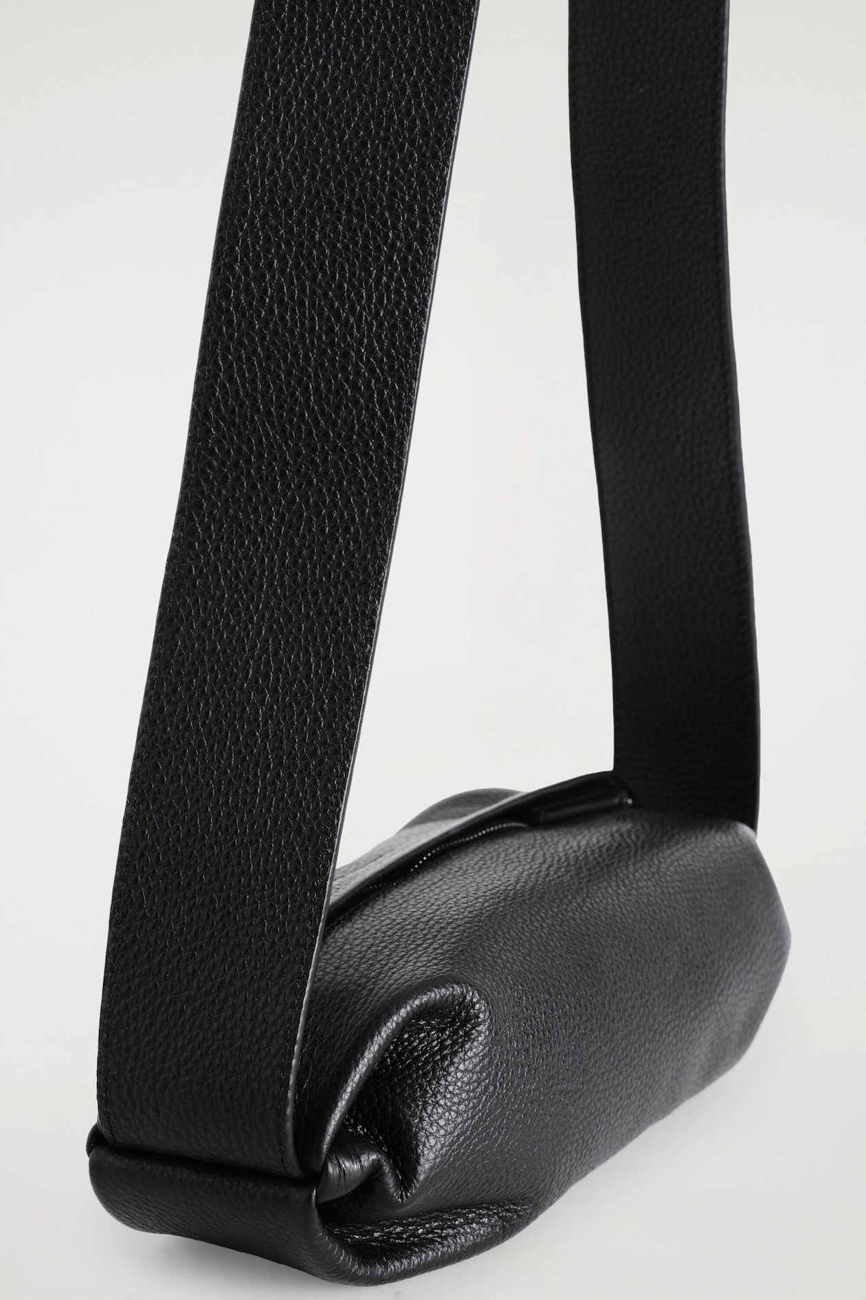 MODULE CROSSBODY BAG - LEATHER — BLACK
