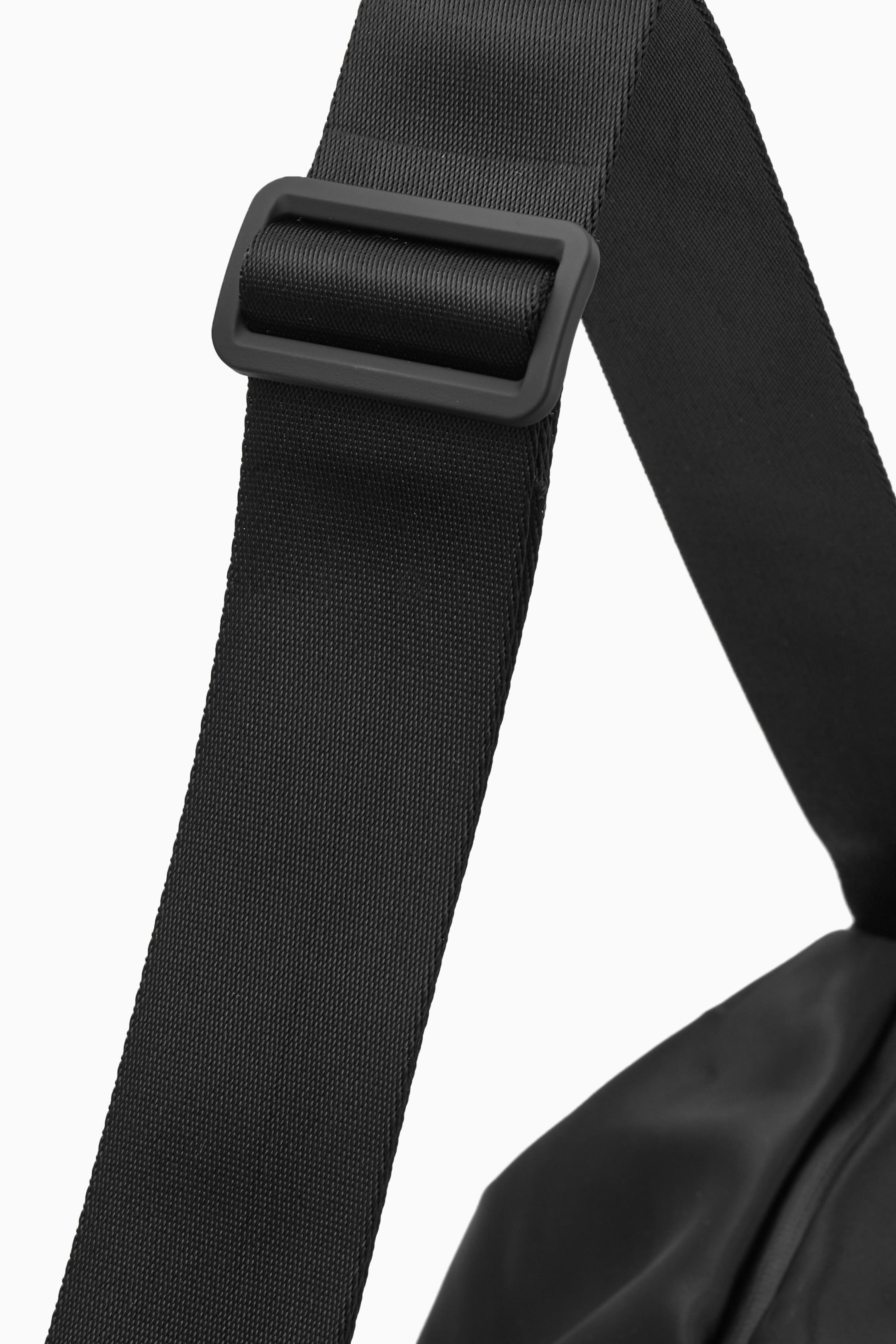 StillMedia/DescriptiveDetail