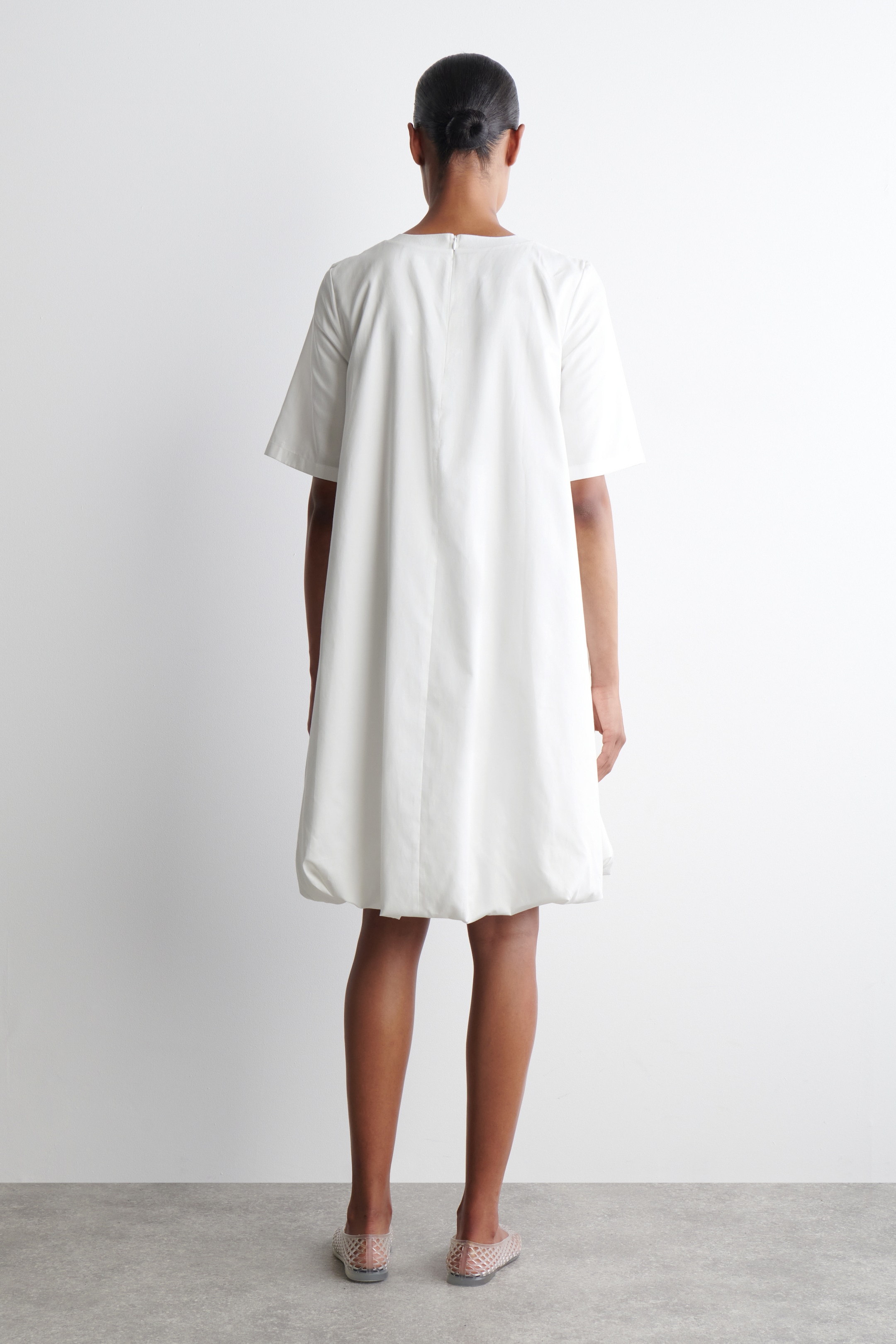Agrandir l'image: ROBE COURTE À OURLET BULLE - BLANC - FEMME | H&M FR 3