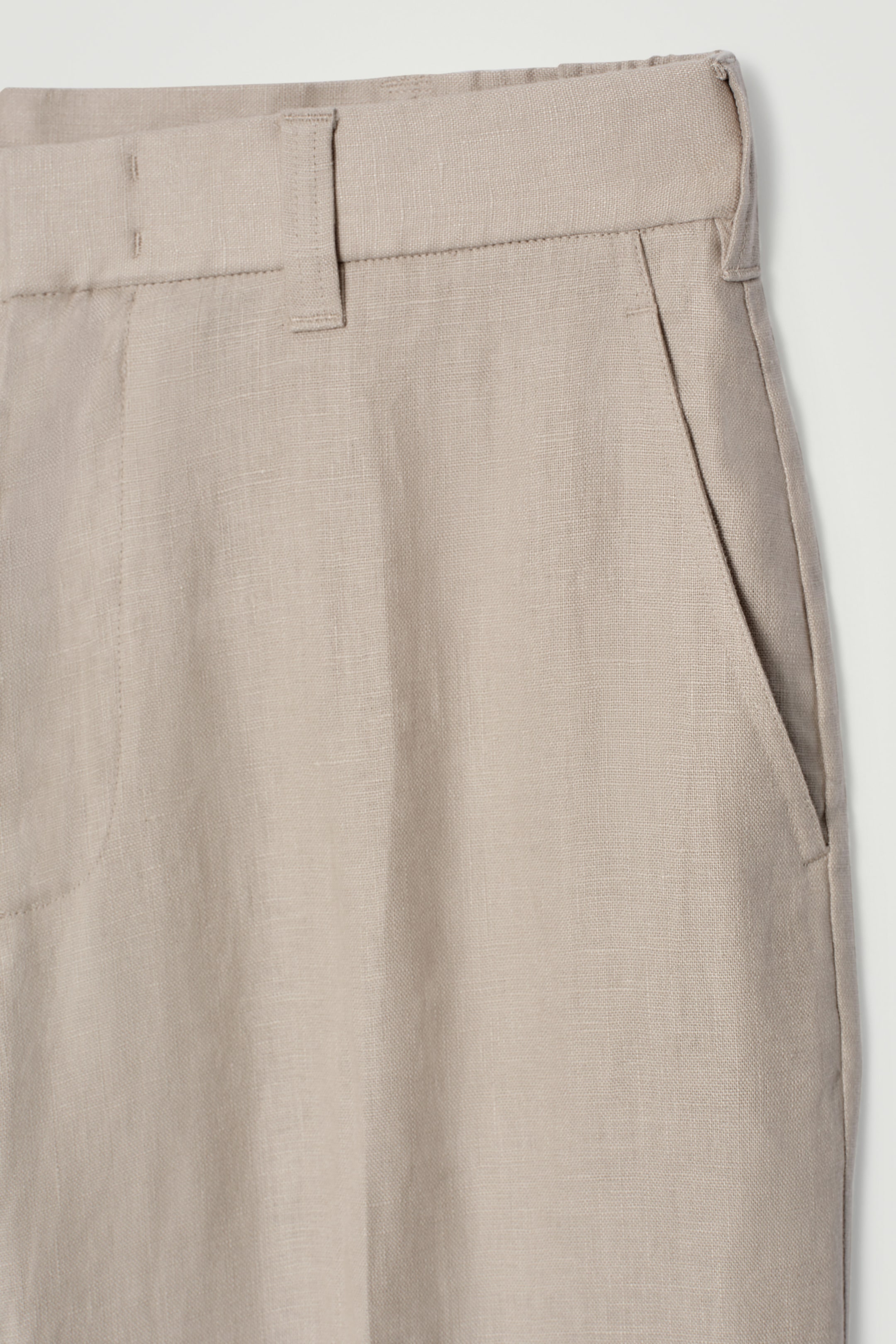 FLUID LINEN WIDE-LEG TROUSERS