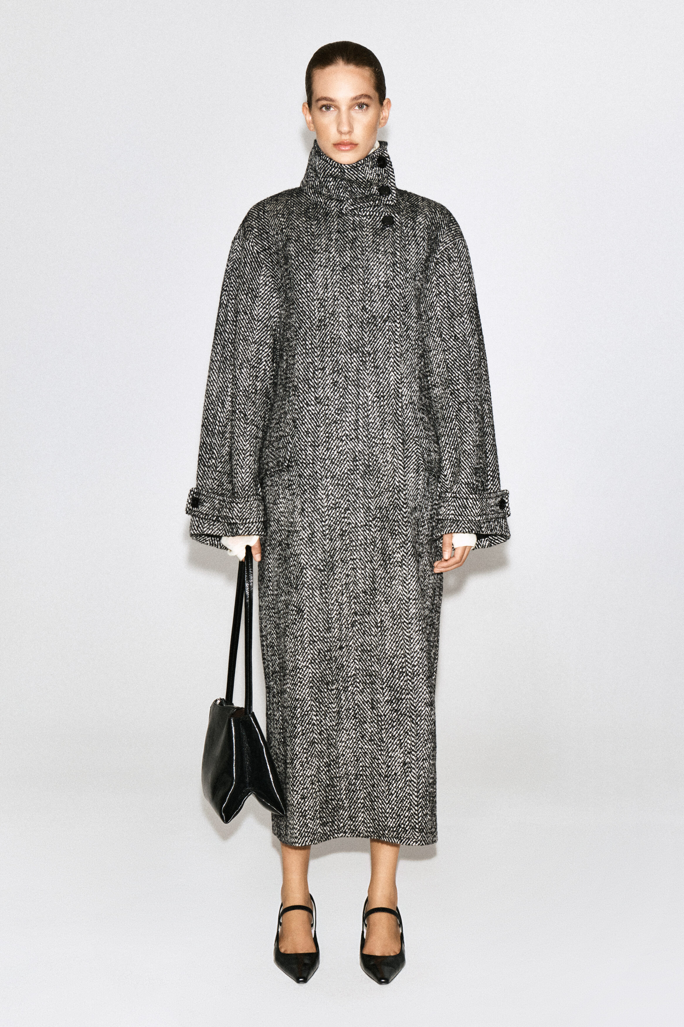BELTED HERRINGBONE WOOL MOCK-NECK COAT - BLACK / HERRINGBONE | COS US