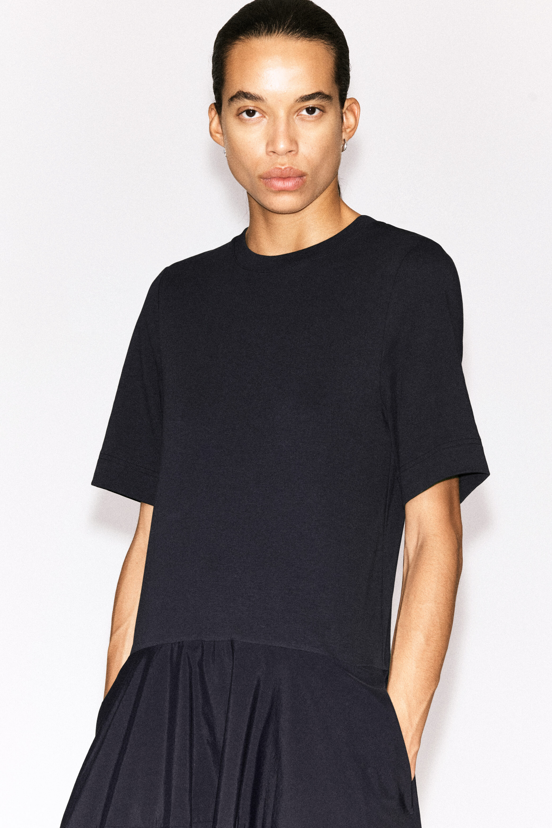 DROPPED-WAIST CONTRAST-PANEL MIDI DRESS - thumbnail 2