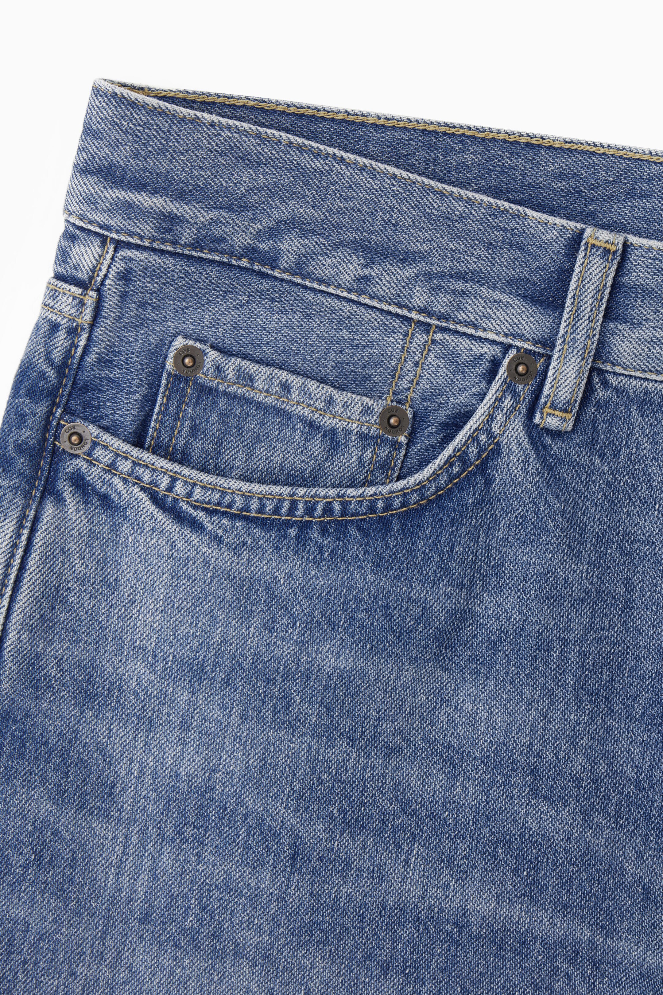 SKIM CROPPED STRAIGHT-LEG JEANS
