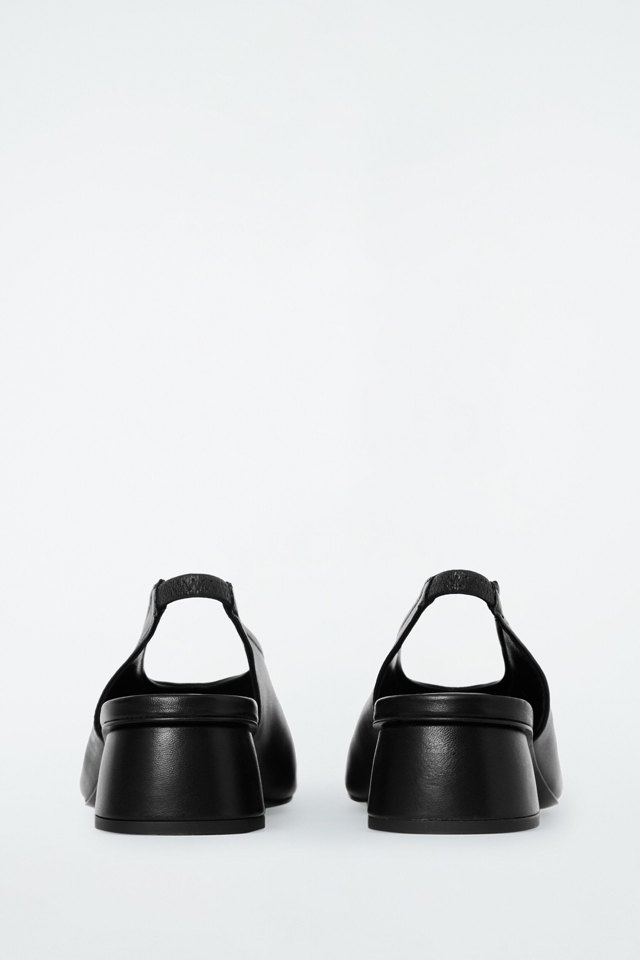 Ingrandisci l'immagine: SQUARE-TOE LEATHER HEELED BALLET PUMPS - BLACK - DONNA | H&M CH 3