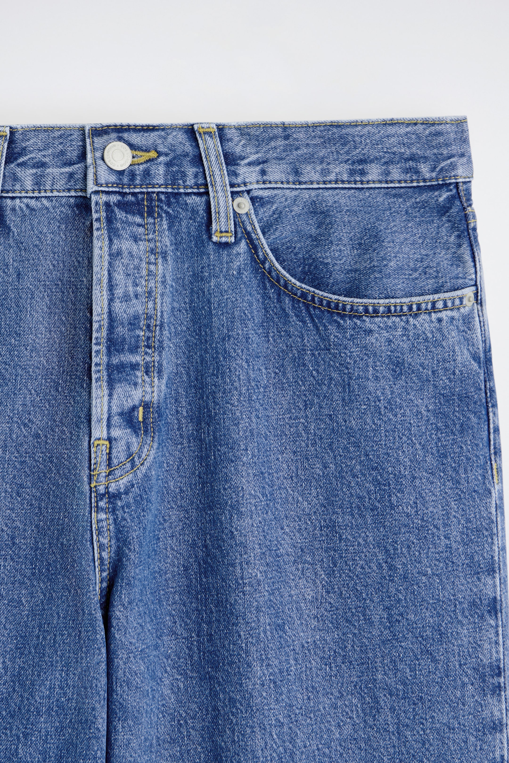 StillMedia/DescriptiveDetail