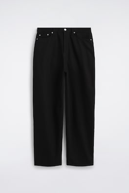 JEANS MALLOW MED LEDIG PASSFORM OCH BARREL LEGS