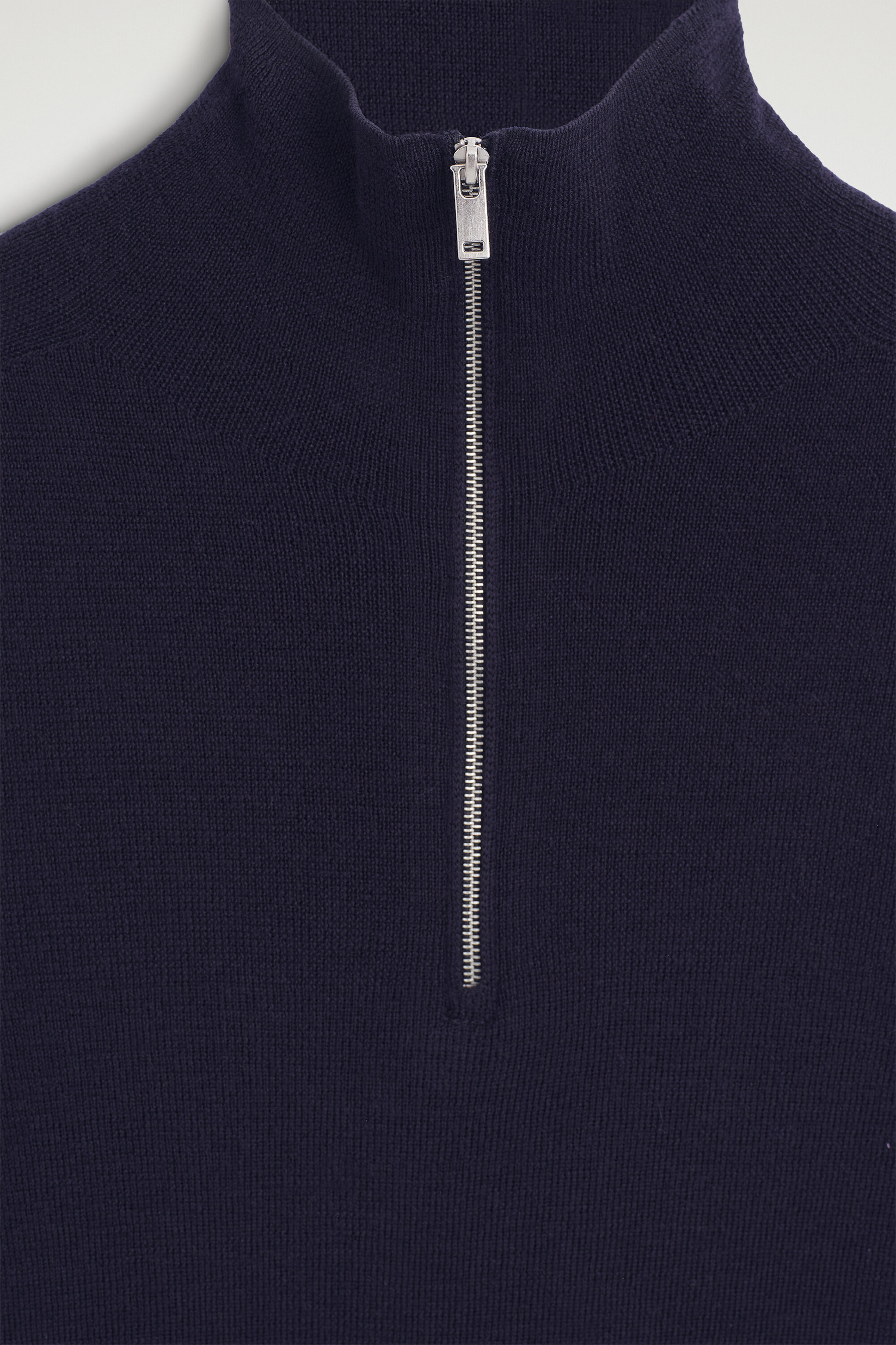 SEAMLESS MERINO WOOL ZIP-UP TOP thumbnail 8