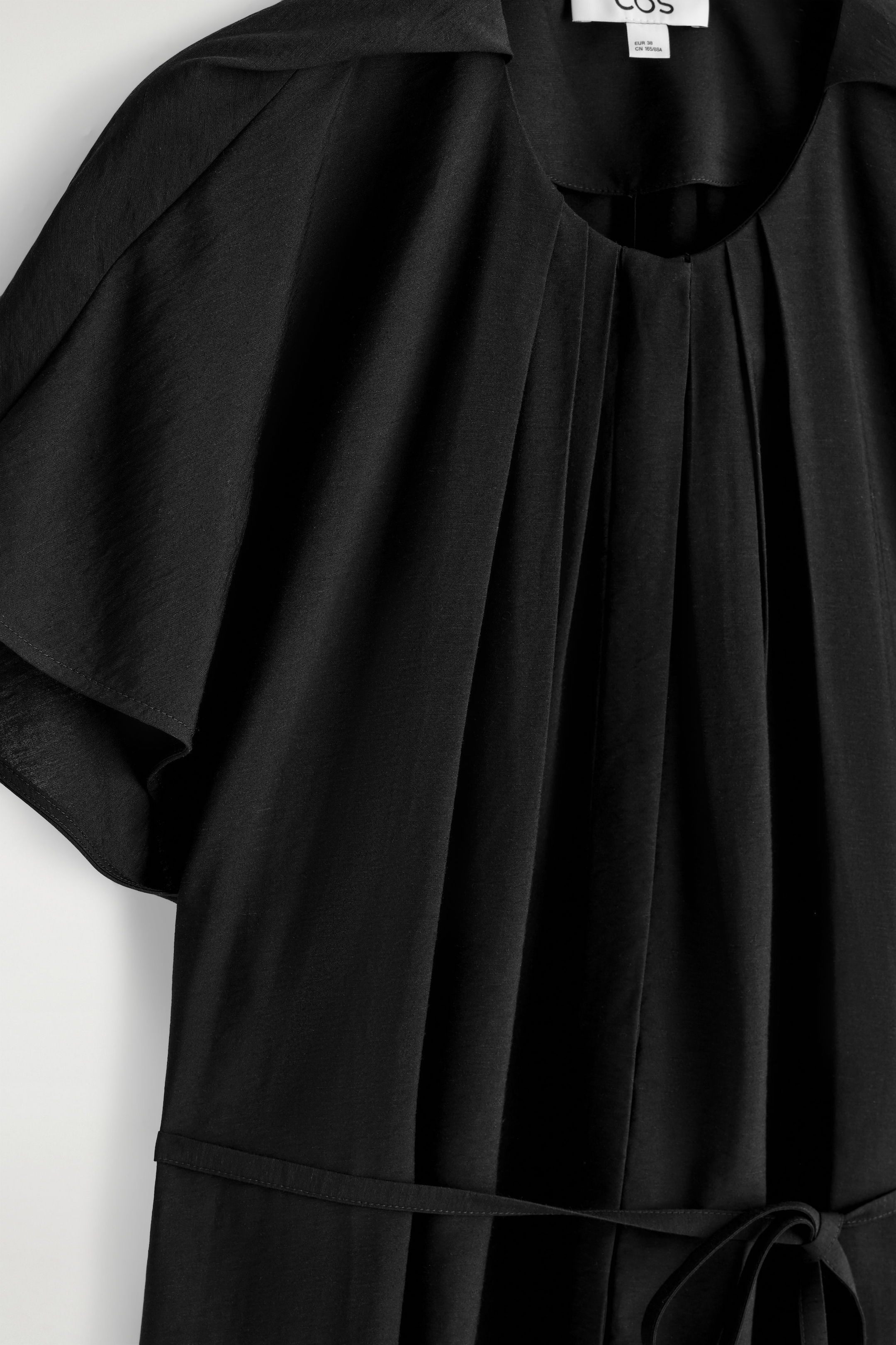 StillMedia/DescriptiveDetail