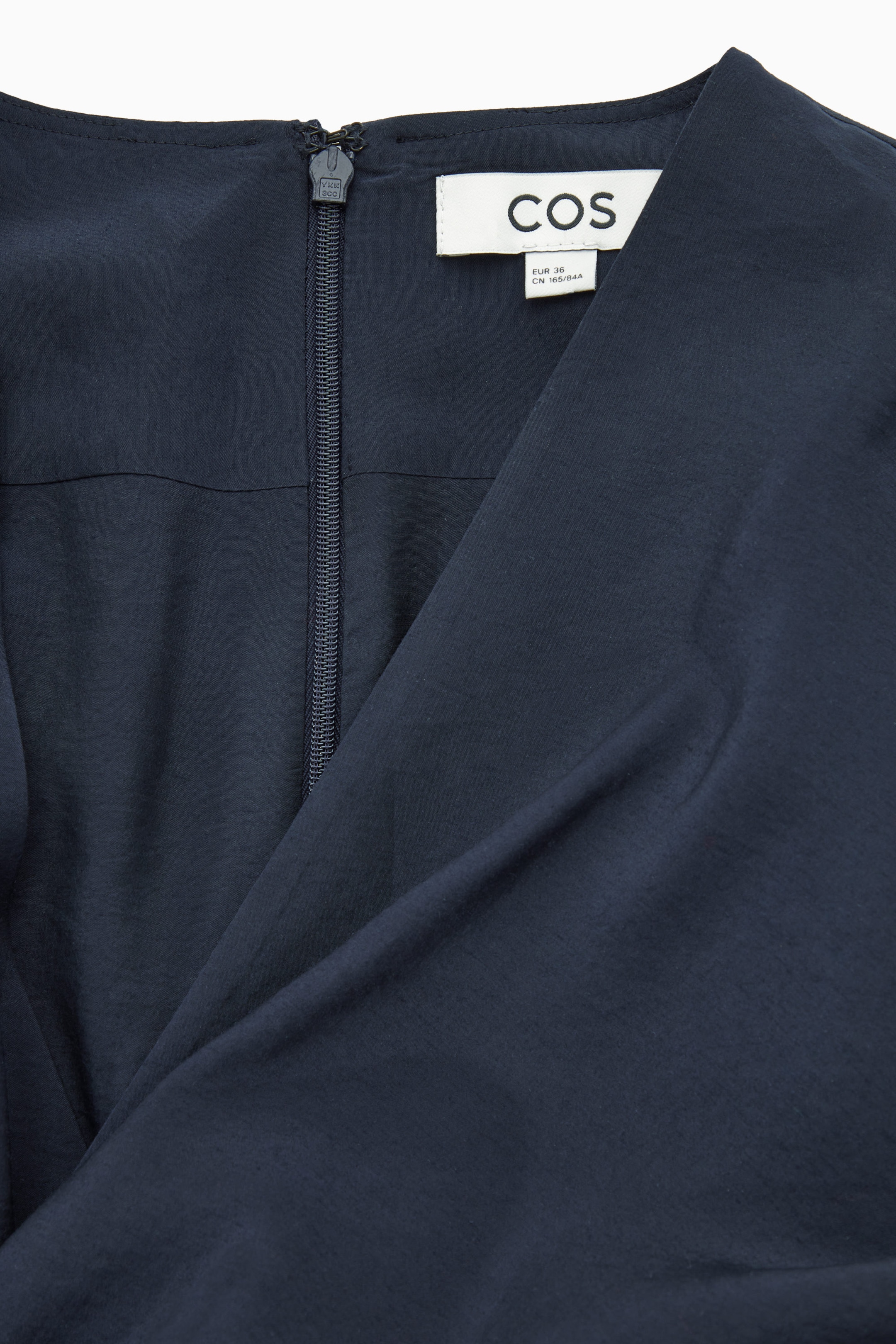 StillMedia/DescriptiveDetail