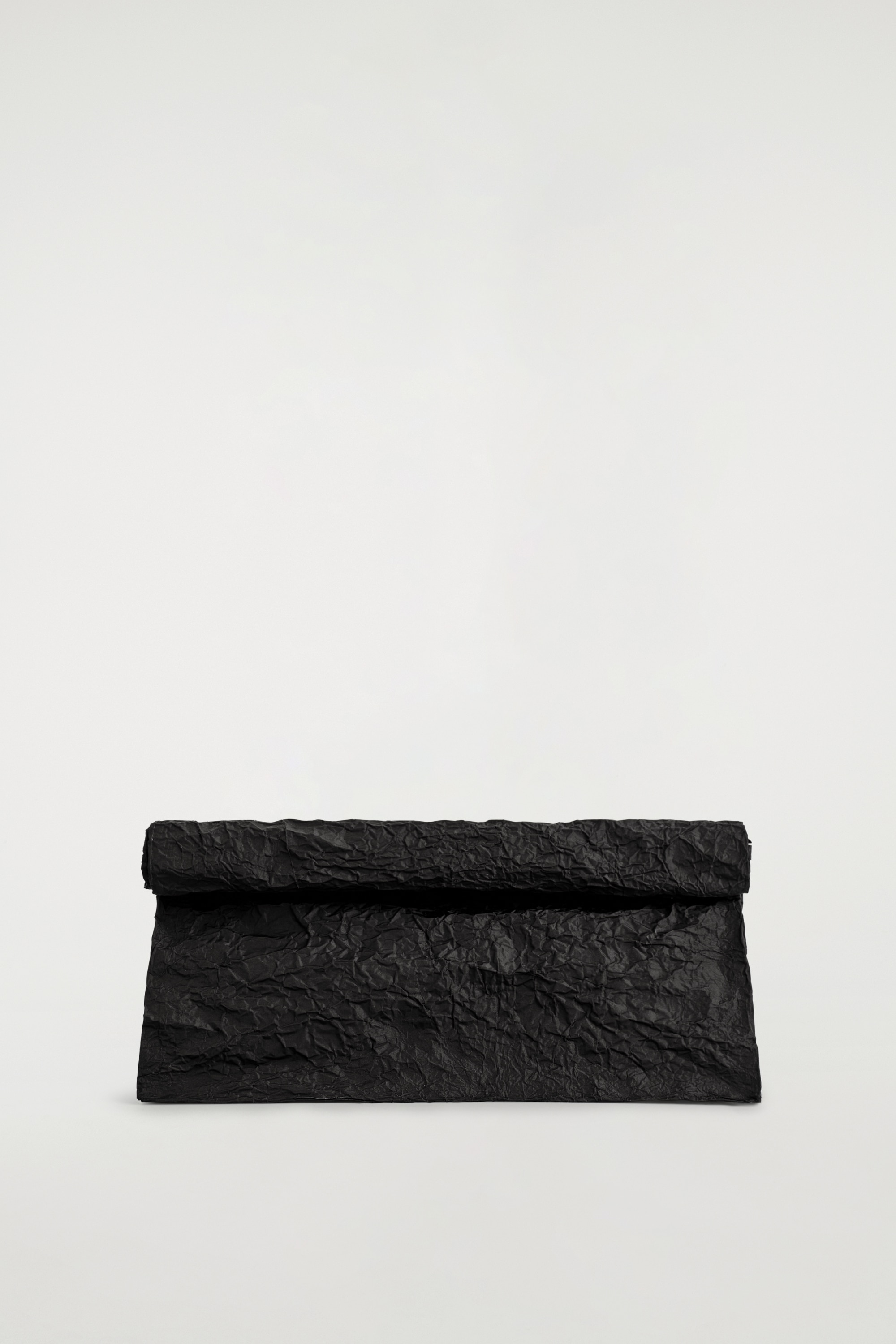 FOLDED OVERSIZED CLUTCH BAG - FEKETE