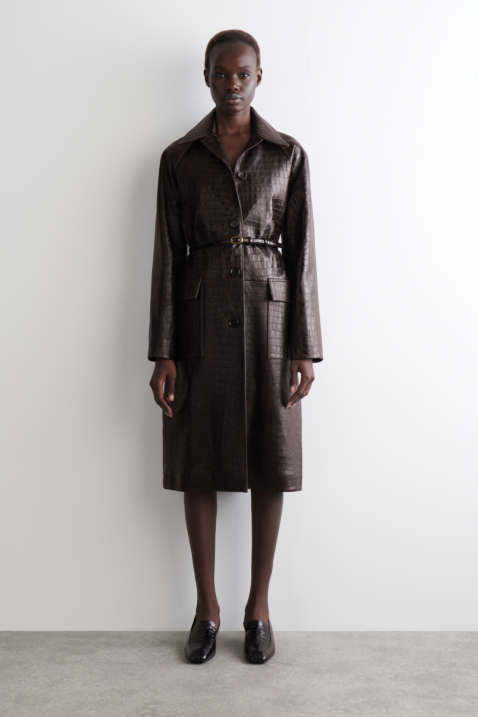 CROC-EMBOSSED LEATHER COAT - DARK BROWN