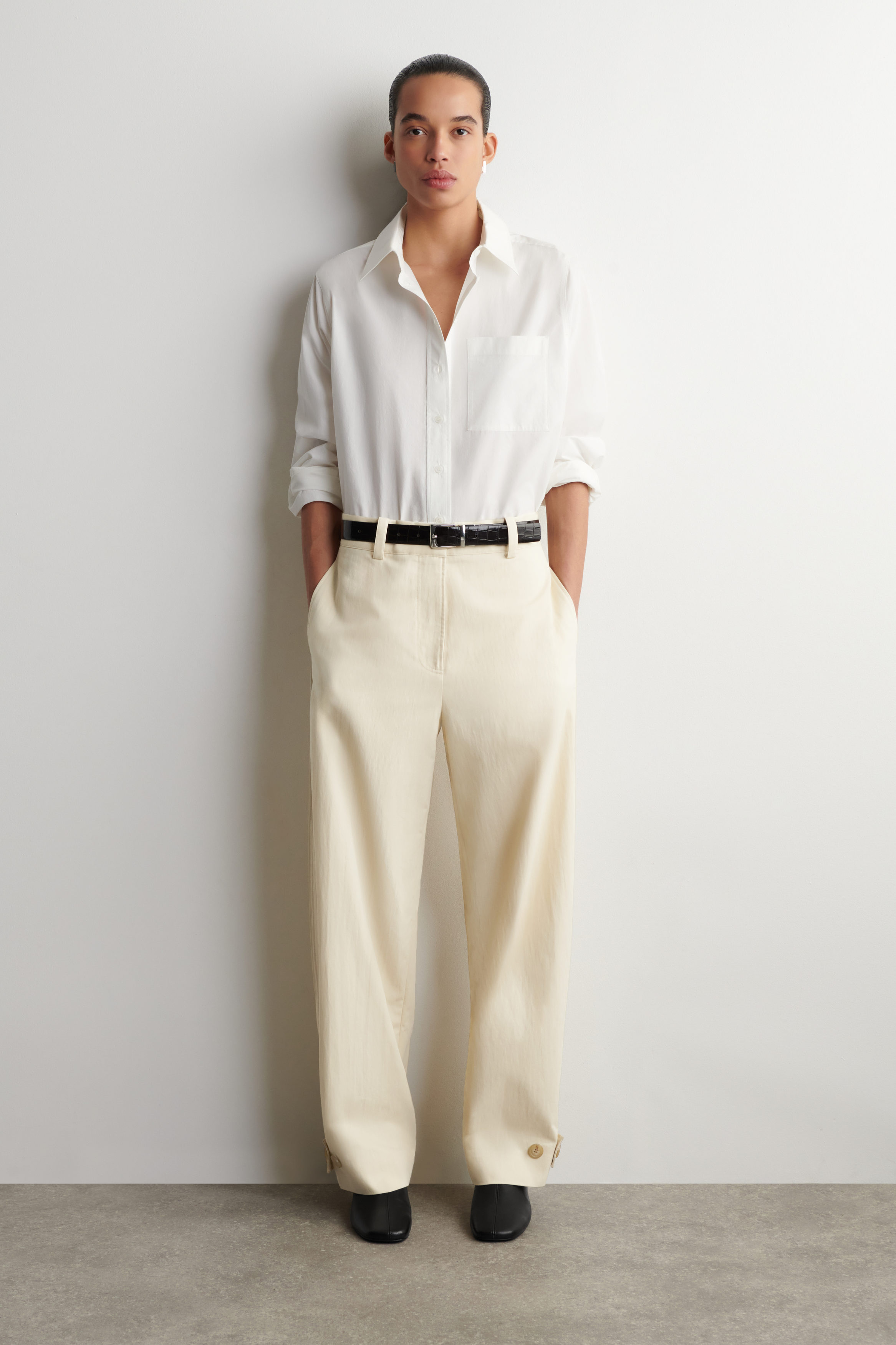 BARREL-LEG COTTON UTILITY PANTS - LIGHT BEIGE | COS US