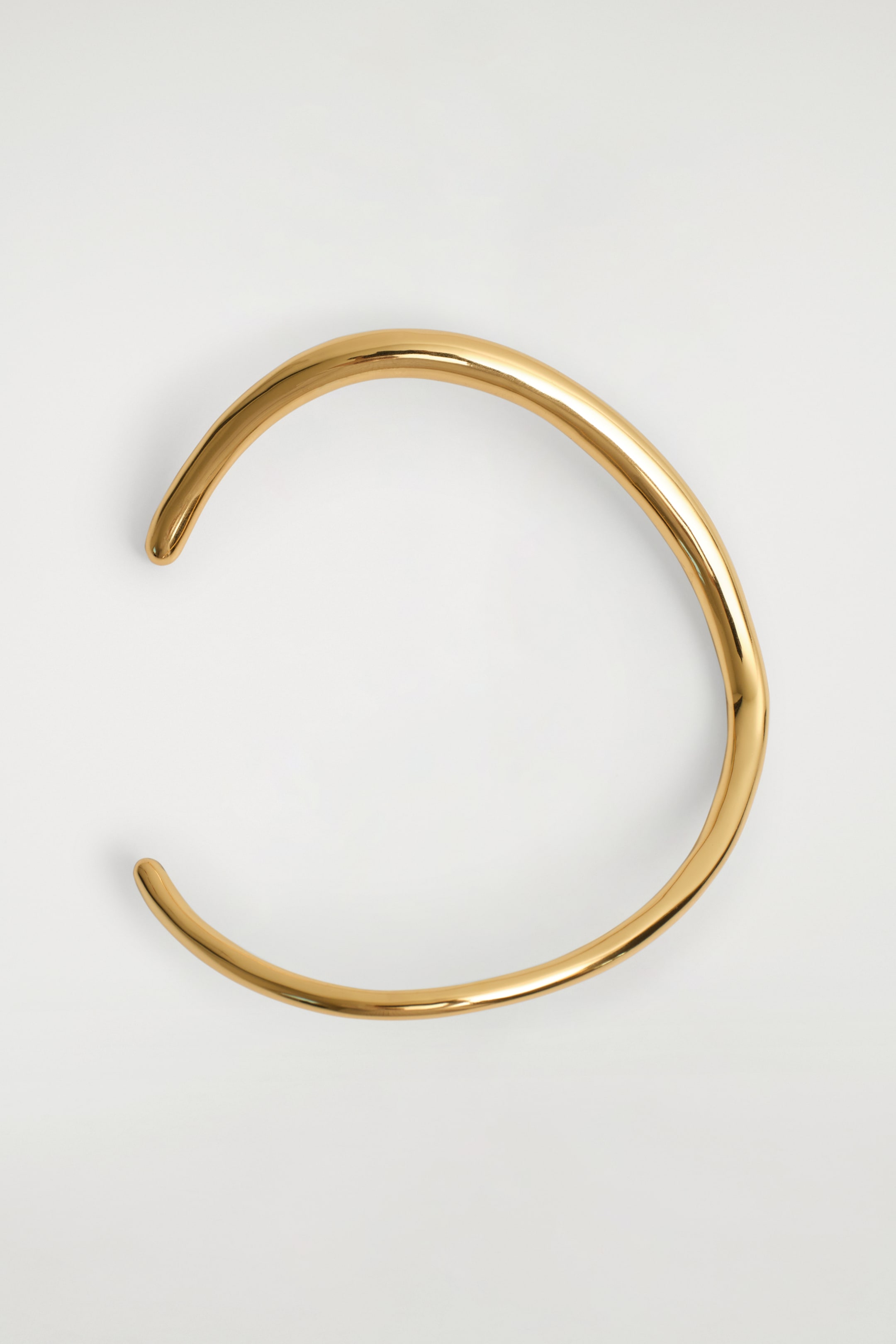 Visualizza immagine più grande: BRACCIALE RIGIDO CURVO - ORO - DONNA | H&M IT 2