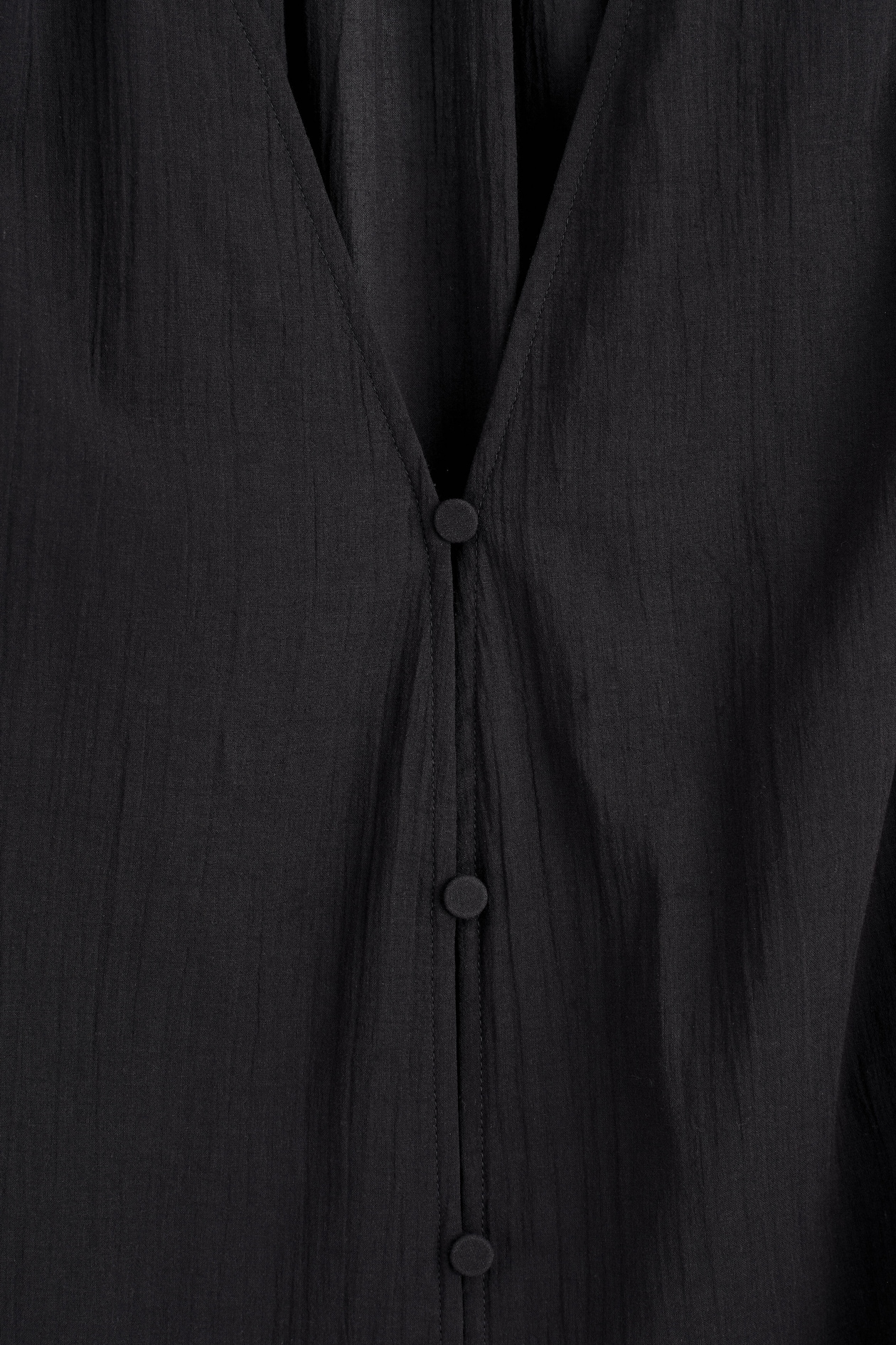 GATHERED LIGHTWEIGHT COTTON V-NECK SHIRT — BLACK