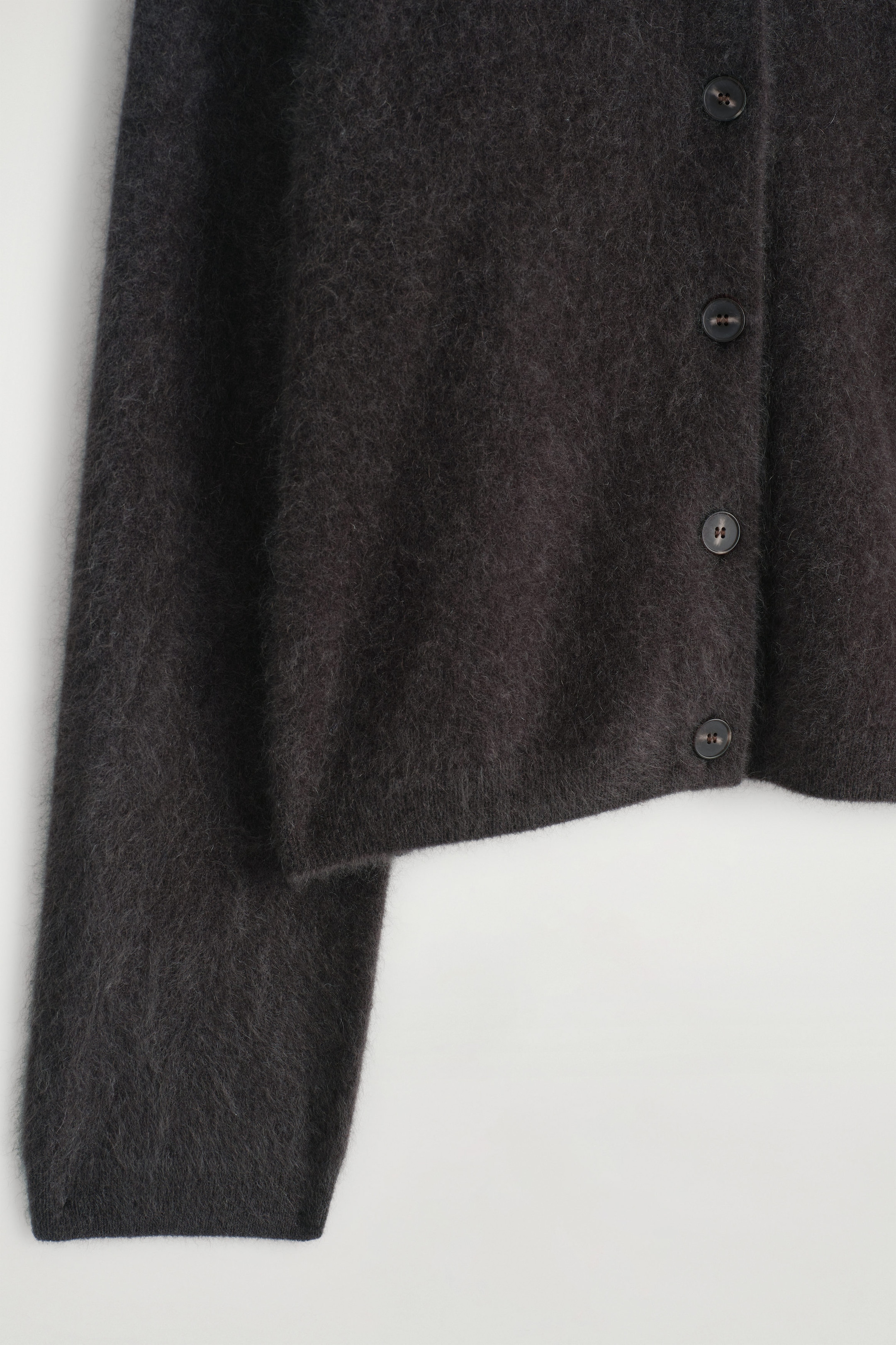 StillMedia/DescriptiveDetail